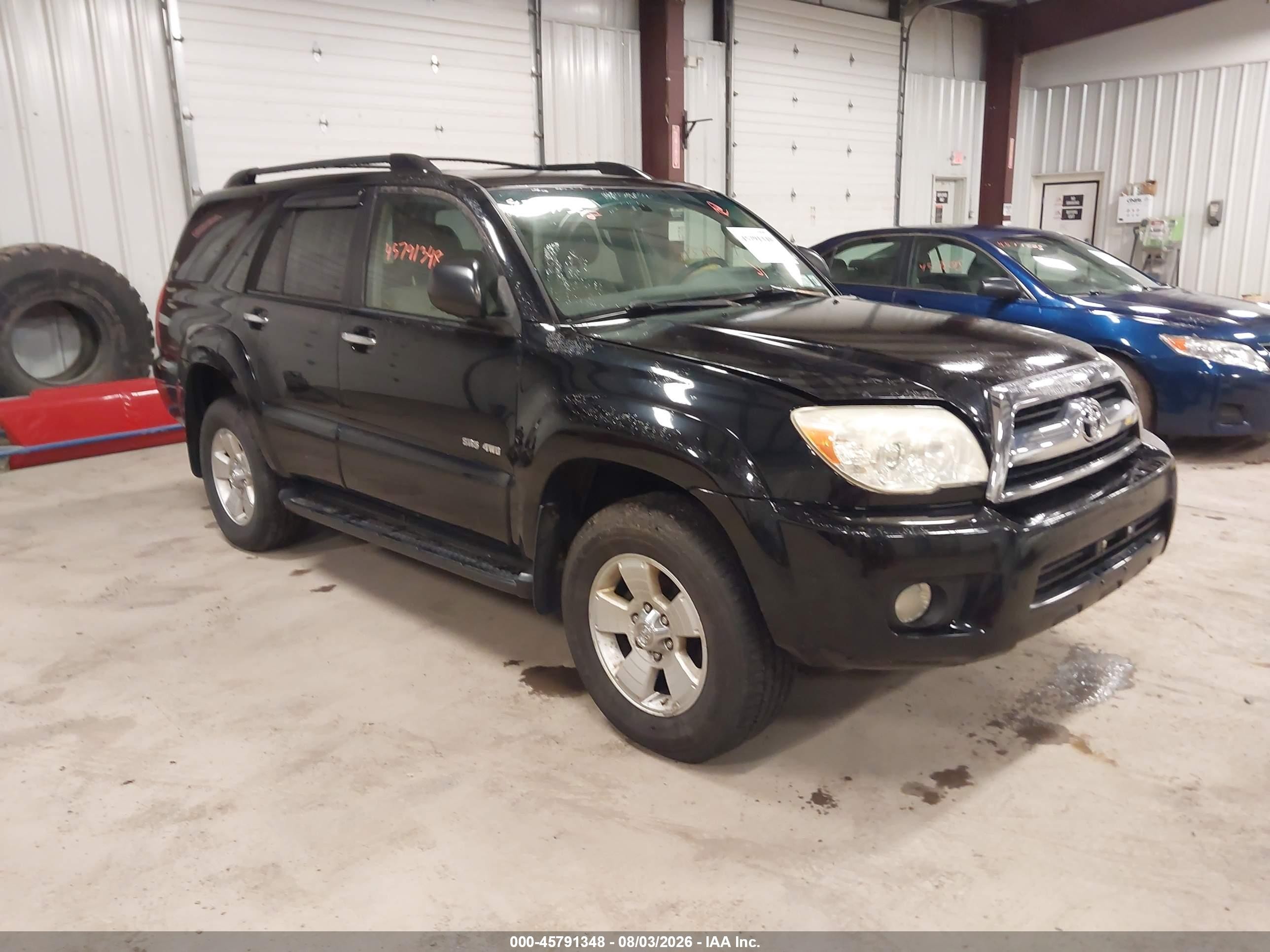 2006 Toyota 4Runner SR5, VIN JTEBU14RX60100106 — Normal wear