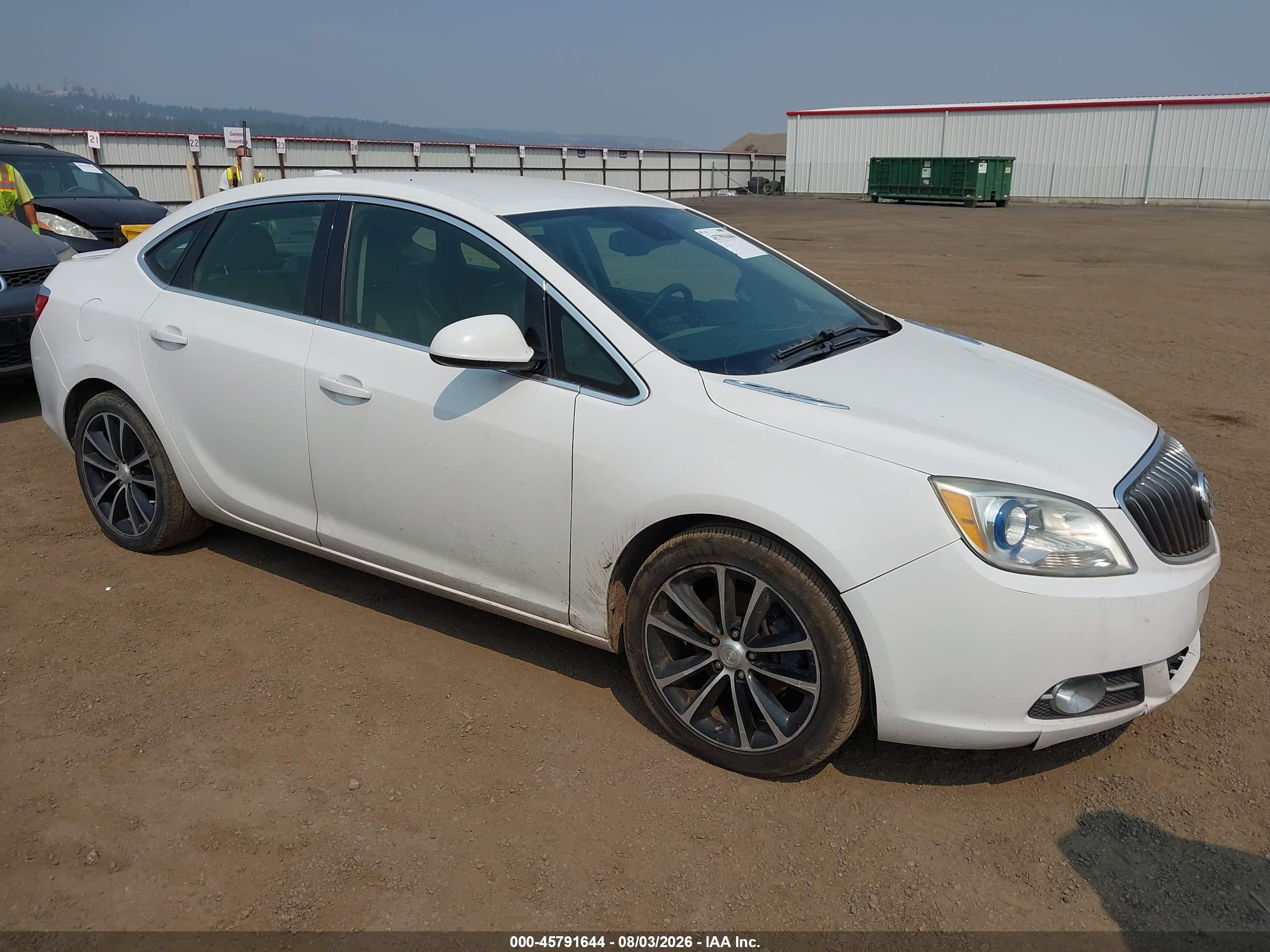 2017 Buick Verano Sport Touring, VIN 1G4PR5SK2H4117367 — Normal wear
