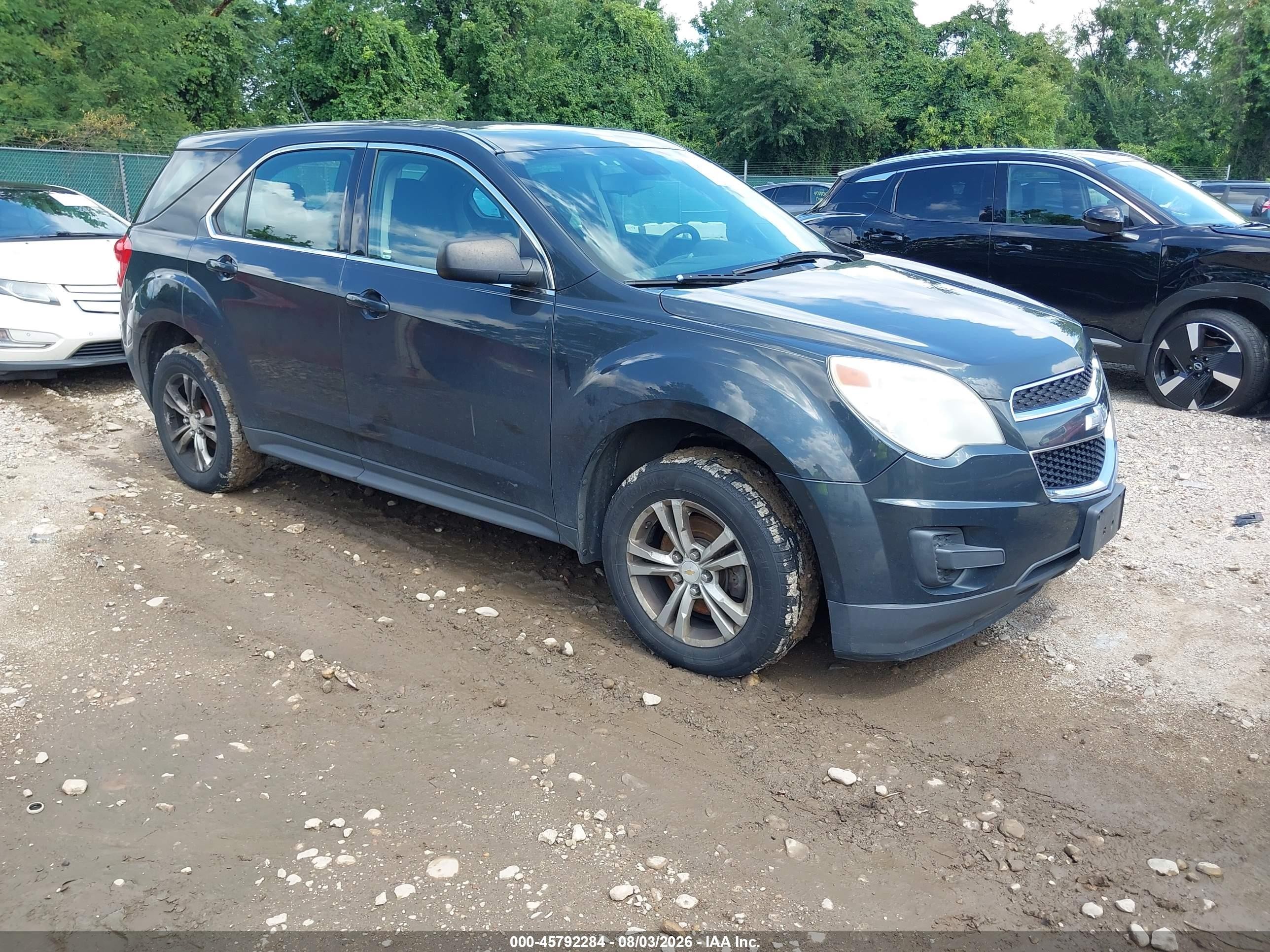 2014 Chevrolet Equinox LS, VIN 2GNALAEKXE6365058 — Normal wear