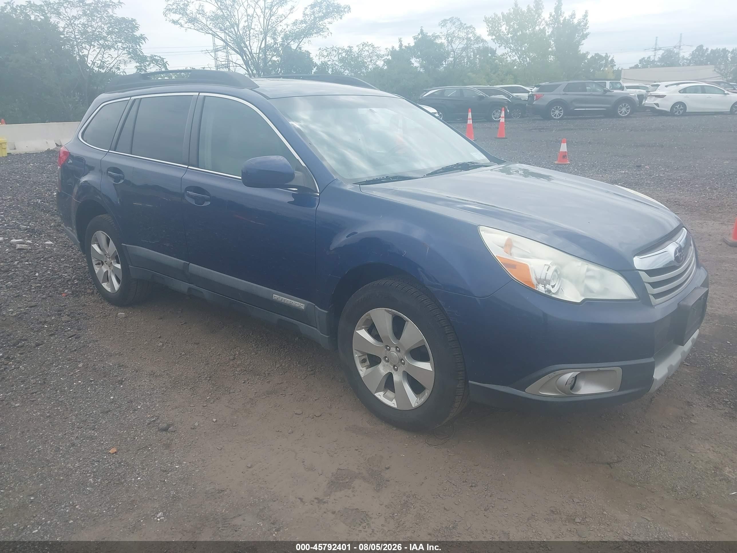 2010 Subaru Outback Limited Power Moon, VIN 4S4BRDKC5A2362999 — Normal wear
