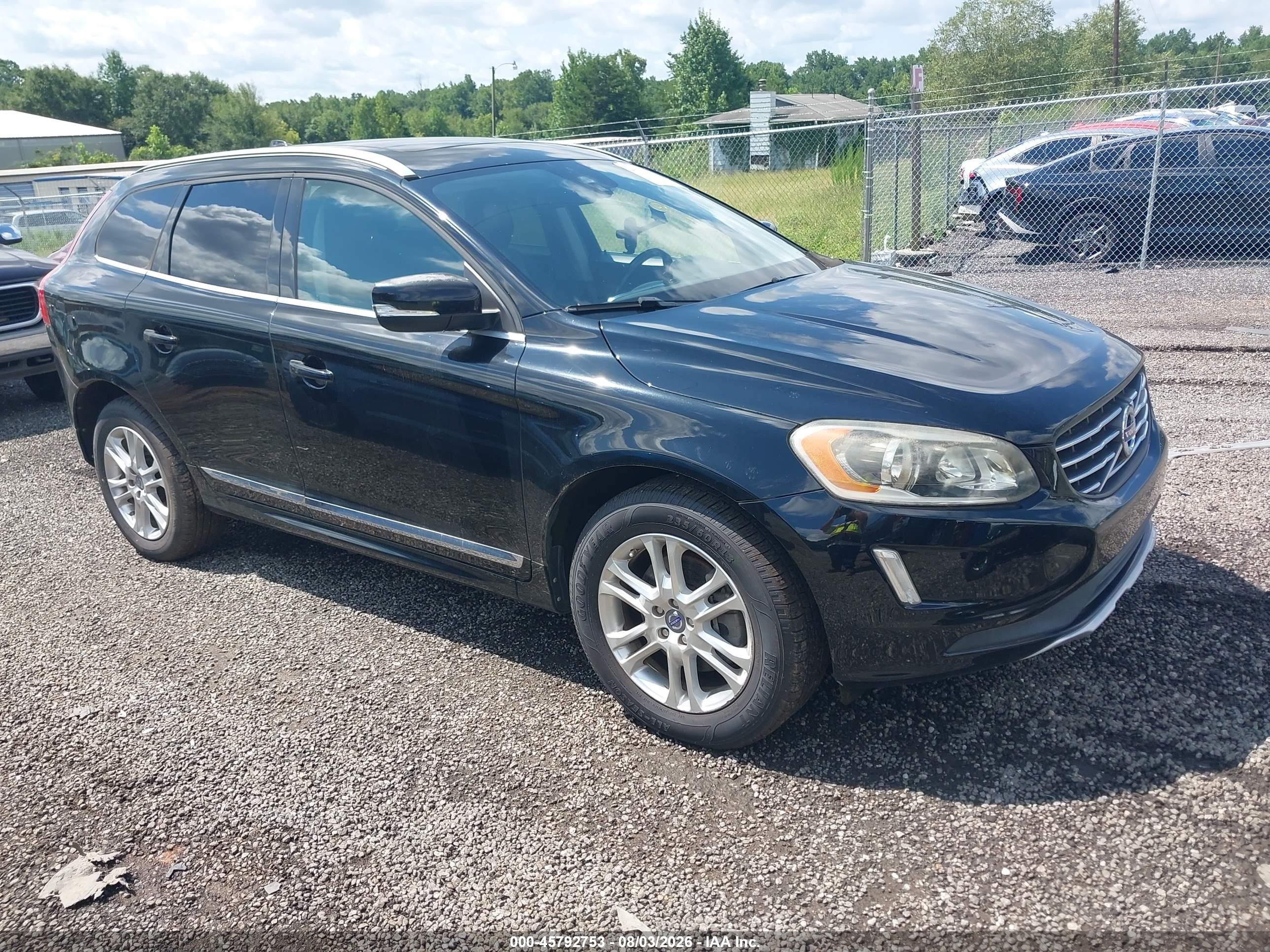 2014 Volvo XC60 3.2L, VIN YV4952DL9E2554008 — Normal wear