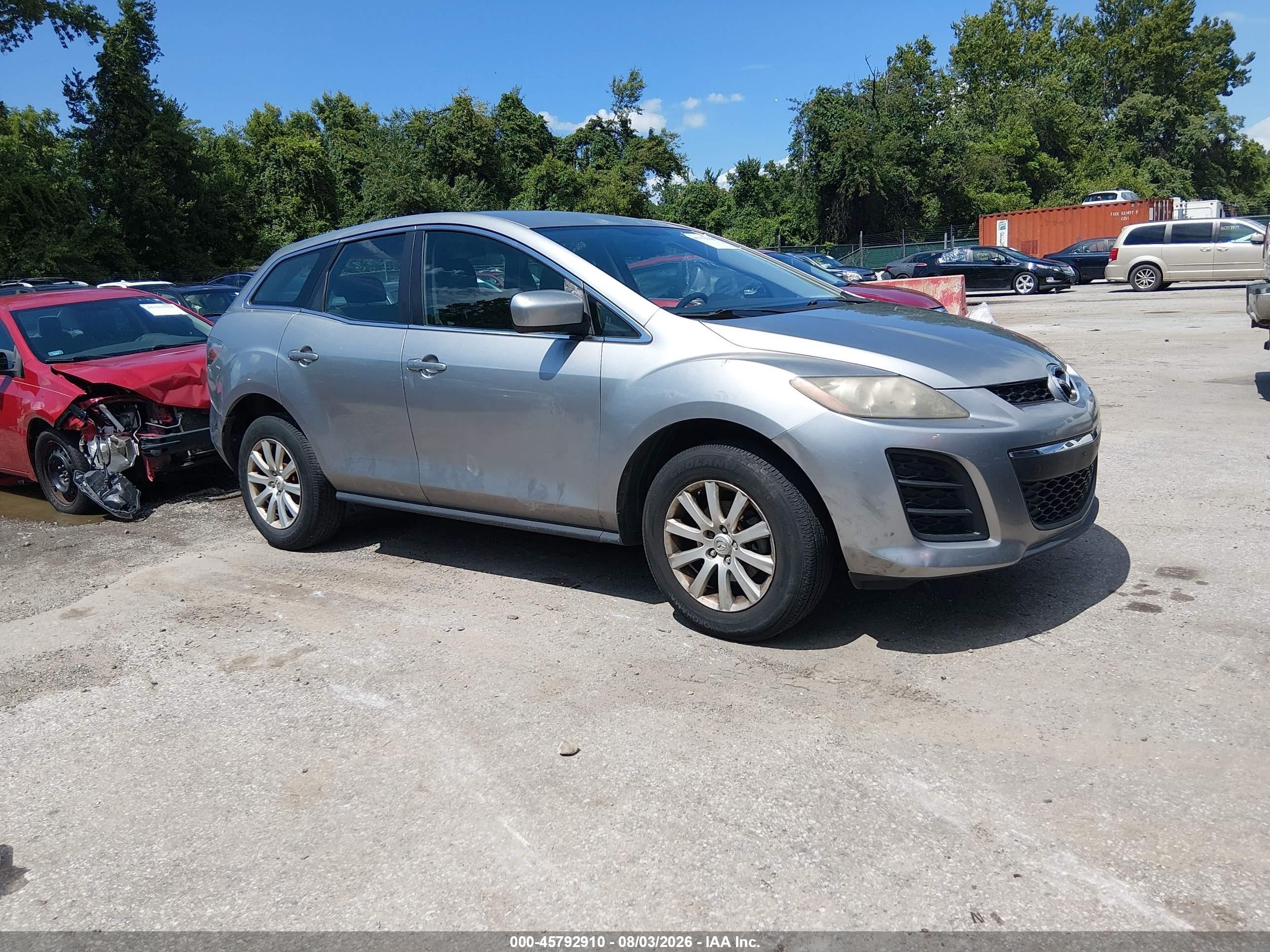 2011 Mazda CX-7 i SV, VIN JM3ER2AM1B0372353 — Normal wear