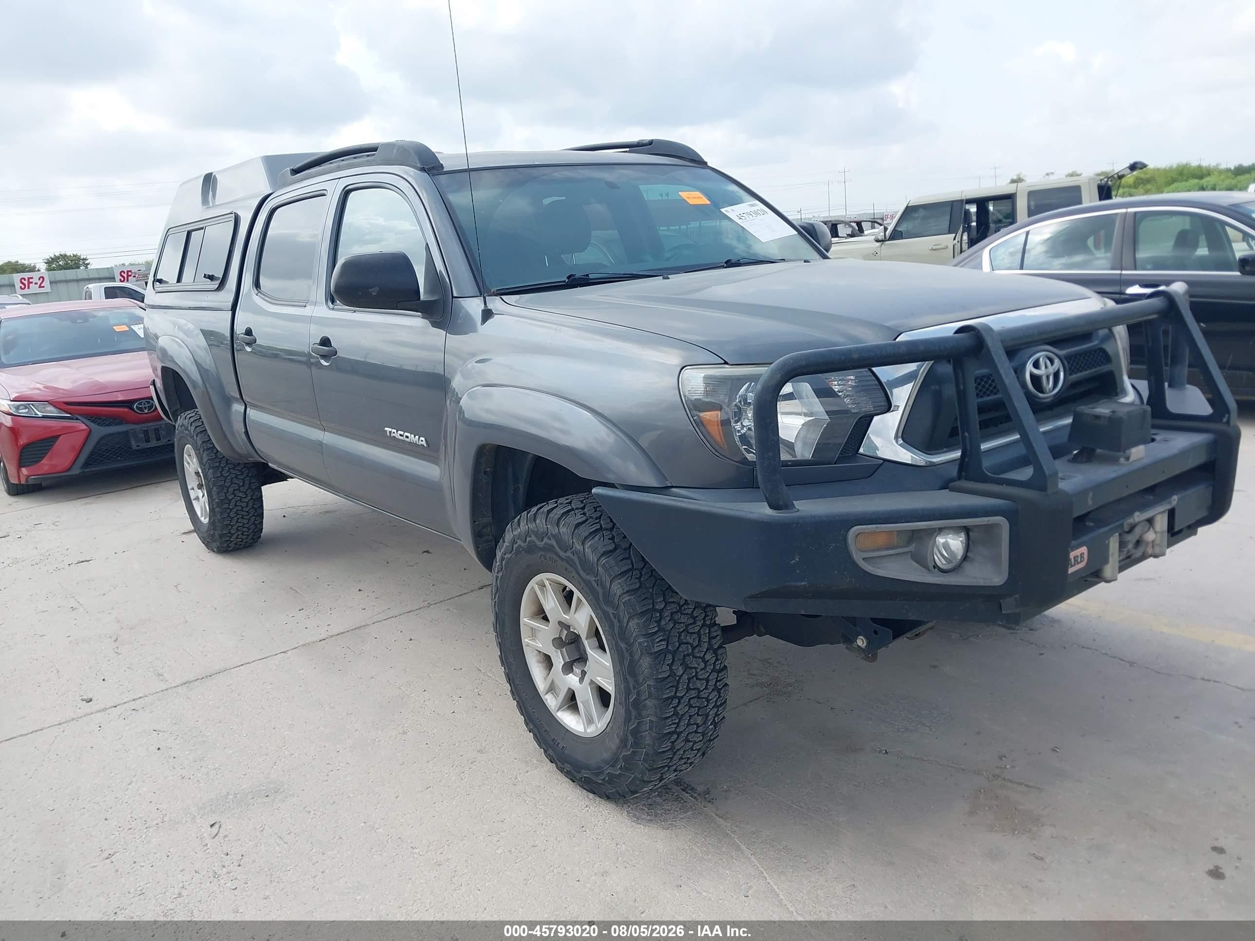 2014 Toyota Tacoma, VIN 3TMMU4FN0EM072191 — Rear end