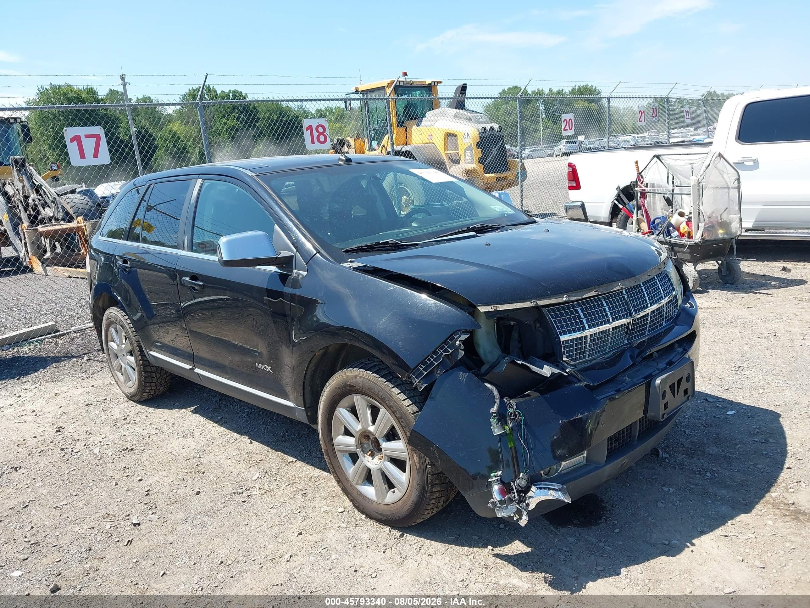 2007 Lincoln MKX, VIN 2LMDU88C47BJ23957 — Перед
