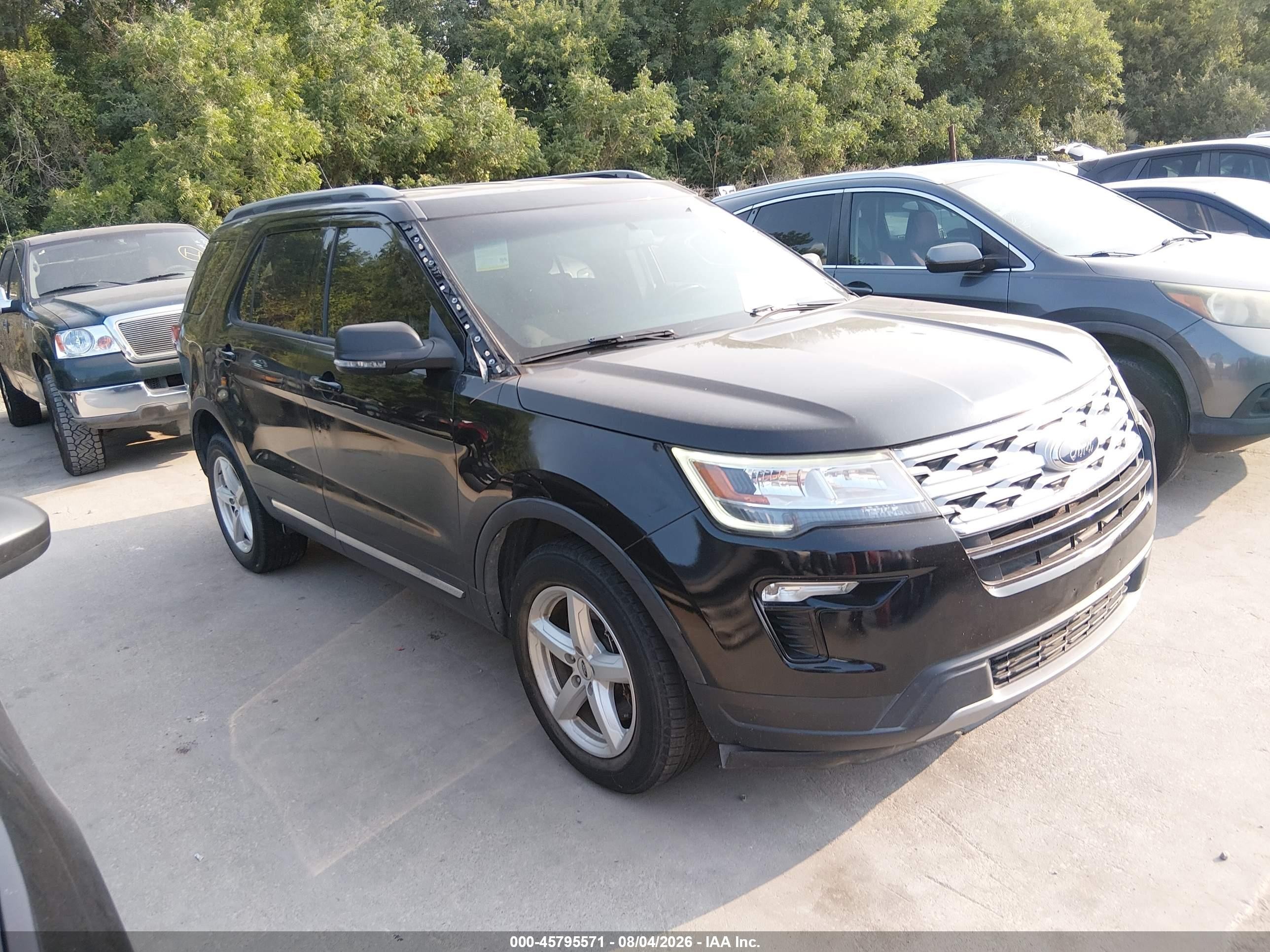 2019 Ford Explorer XLT, VIN 1FM5K7D89KGA08306 — Normal wear