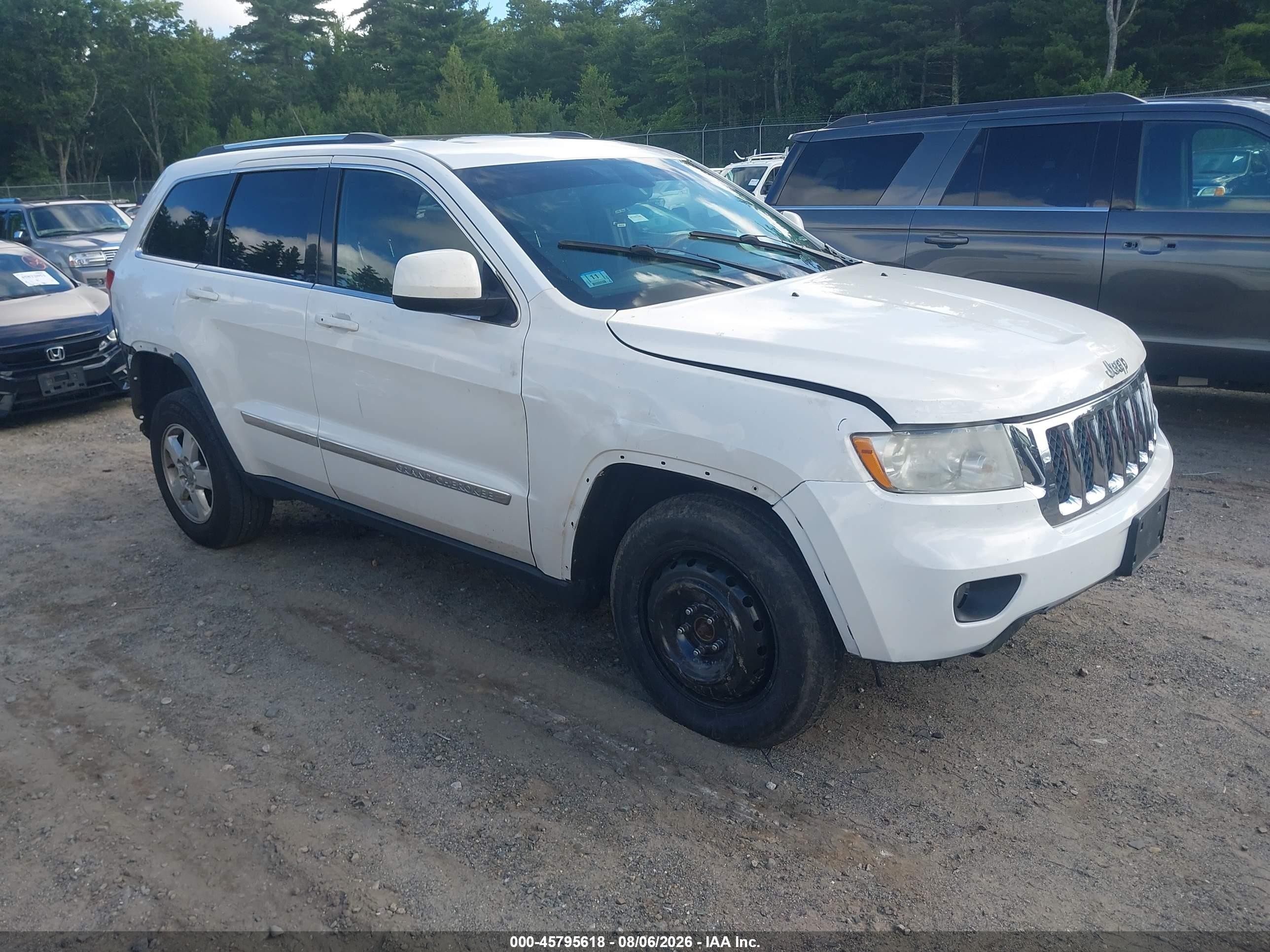 2013 Jeep Grand Cherokee Overland, VIN 1C4RJFCT1DC603265 — All over