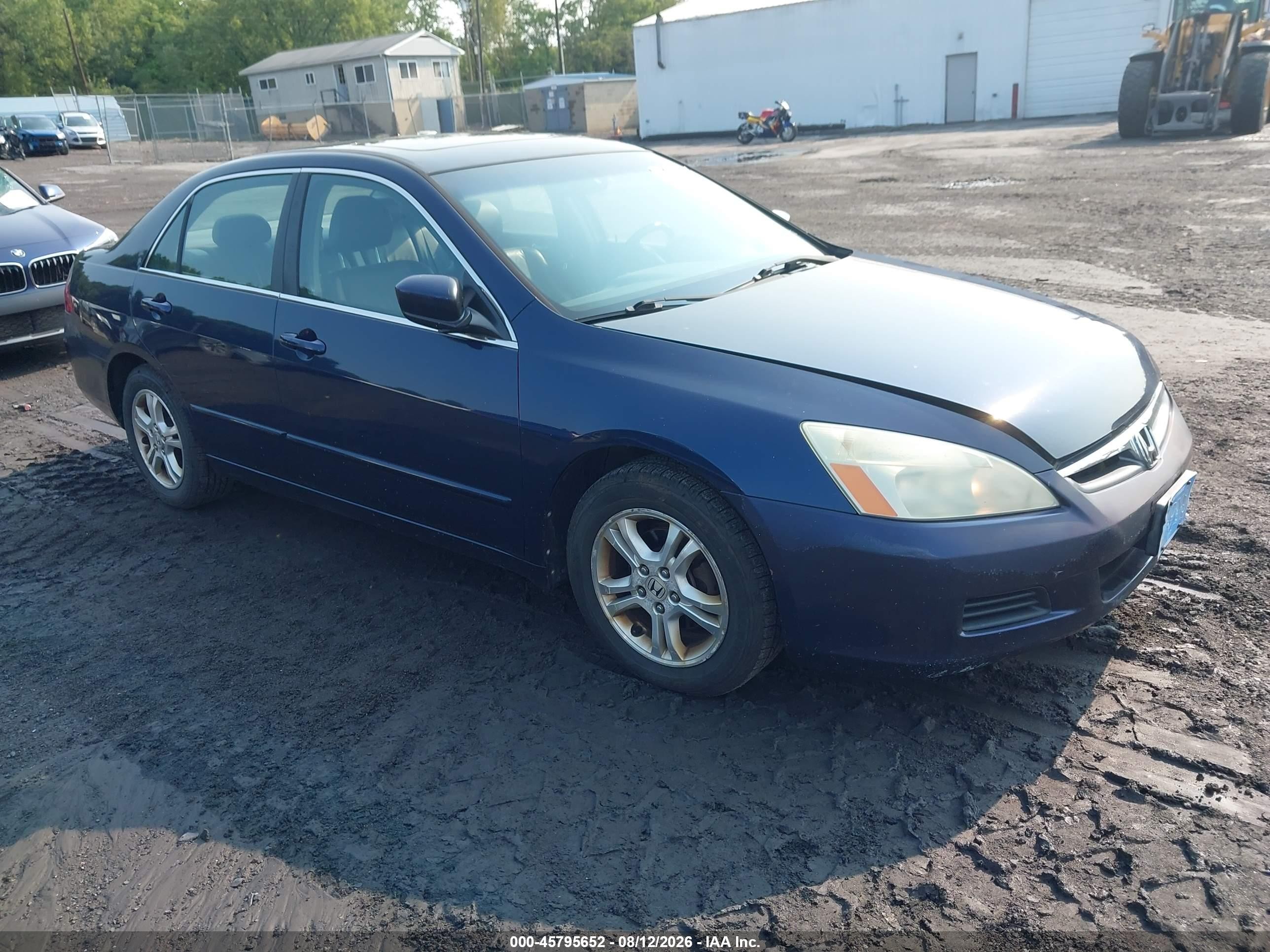 2007 Honda Accord EX-L, VIN 1HGCM56827A220872 — Обычный износ