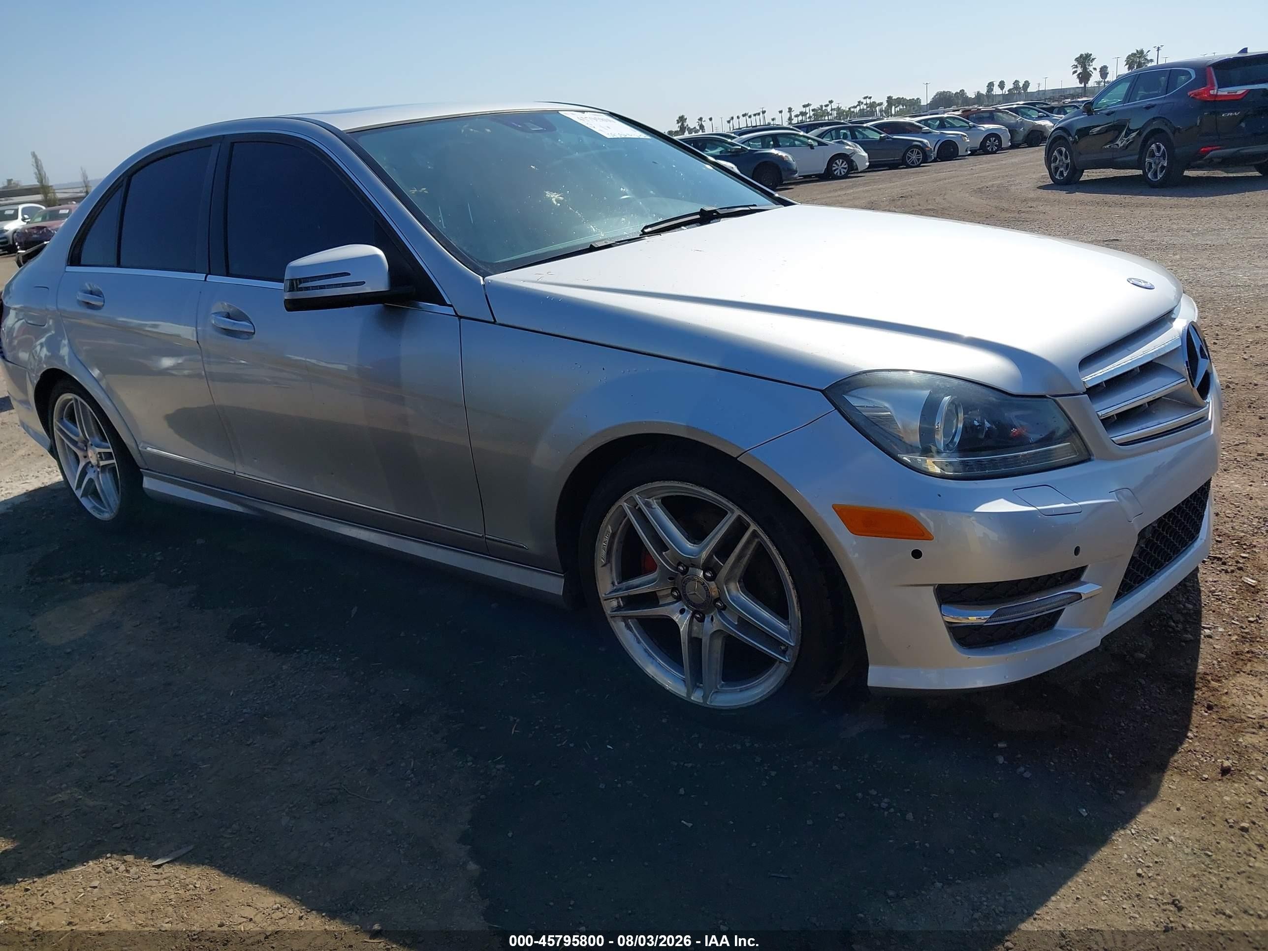 2013 Mercedes-Benz C 250 Sport, VIN WDDGF4HB2DA845383 — Rear end