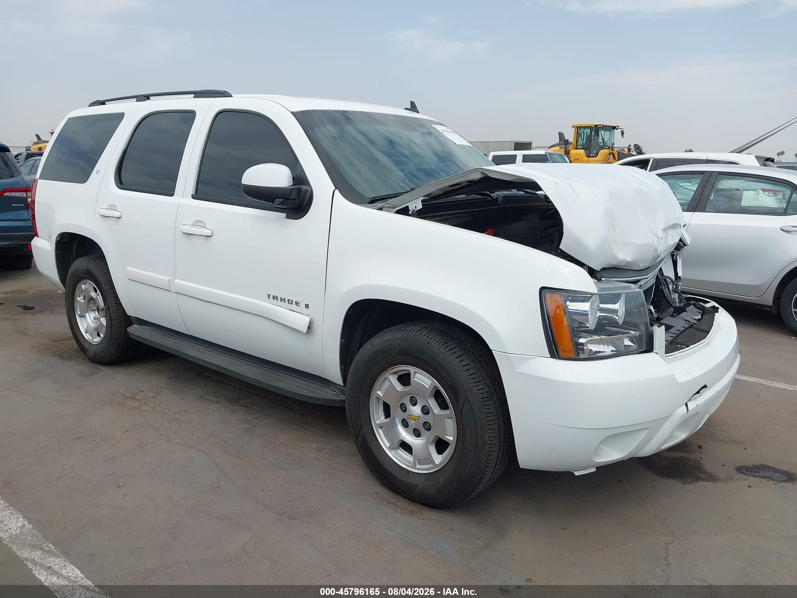 2007 Chevrolet Tahoe LT, VIN 1GNFC13037J337826 — Перед