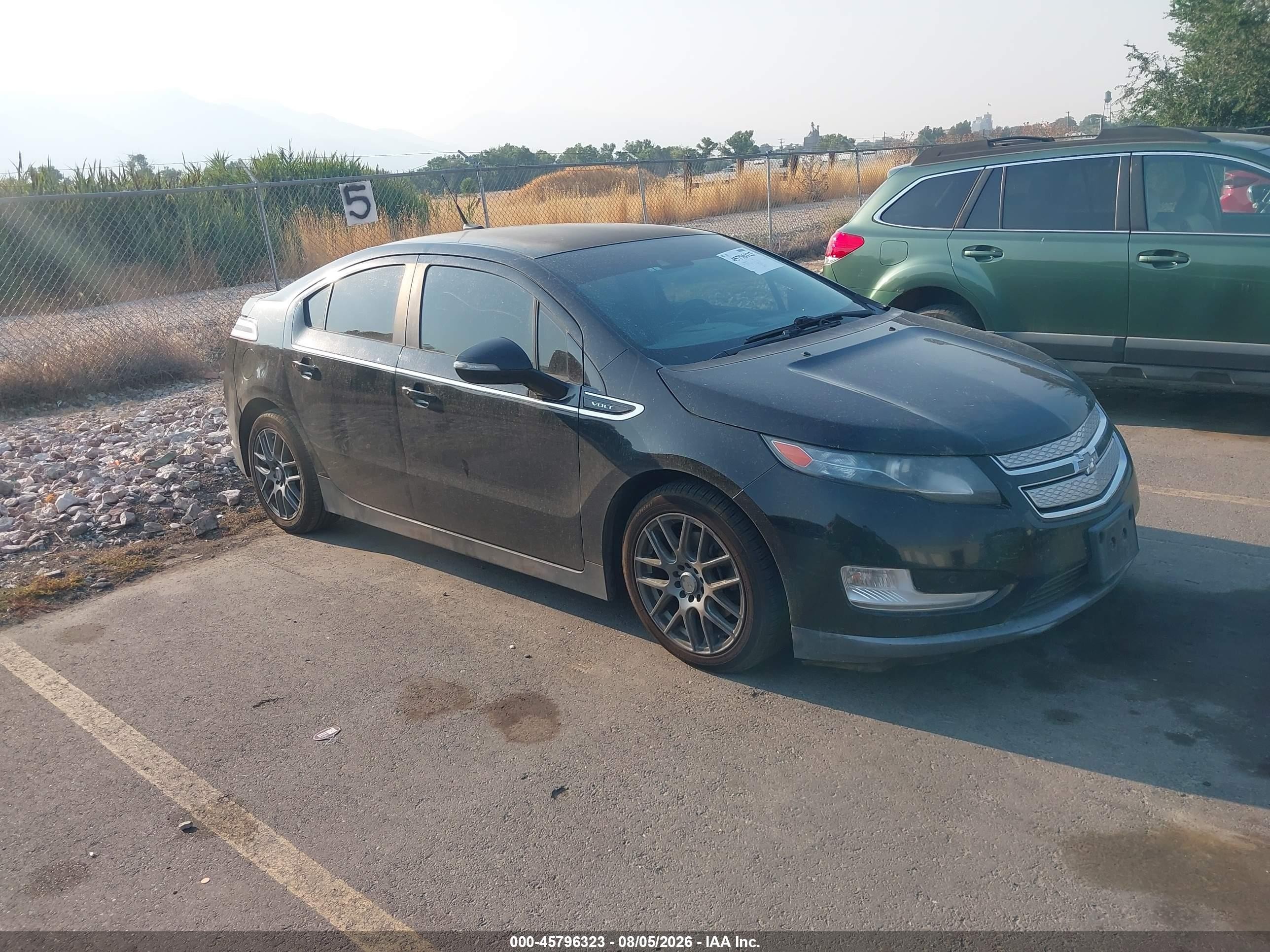 2013 Chevrolet Volt, VIN 1G1RF6E47DU143054 — Normal wear
