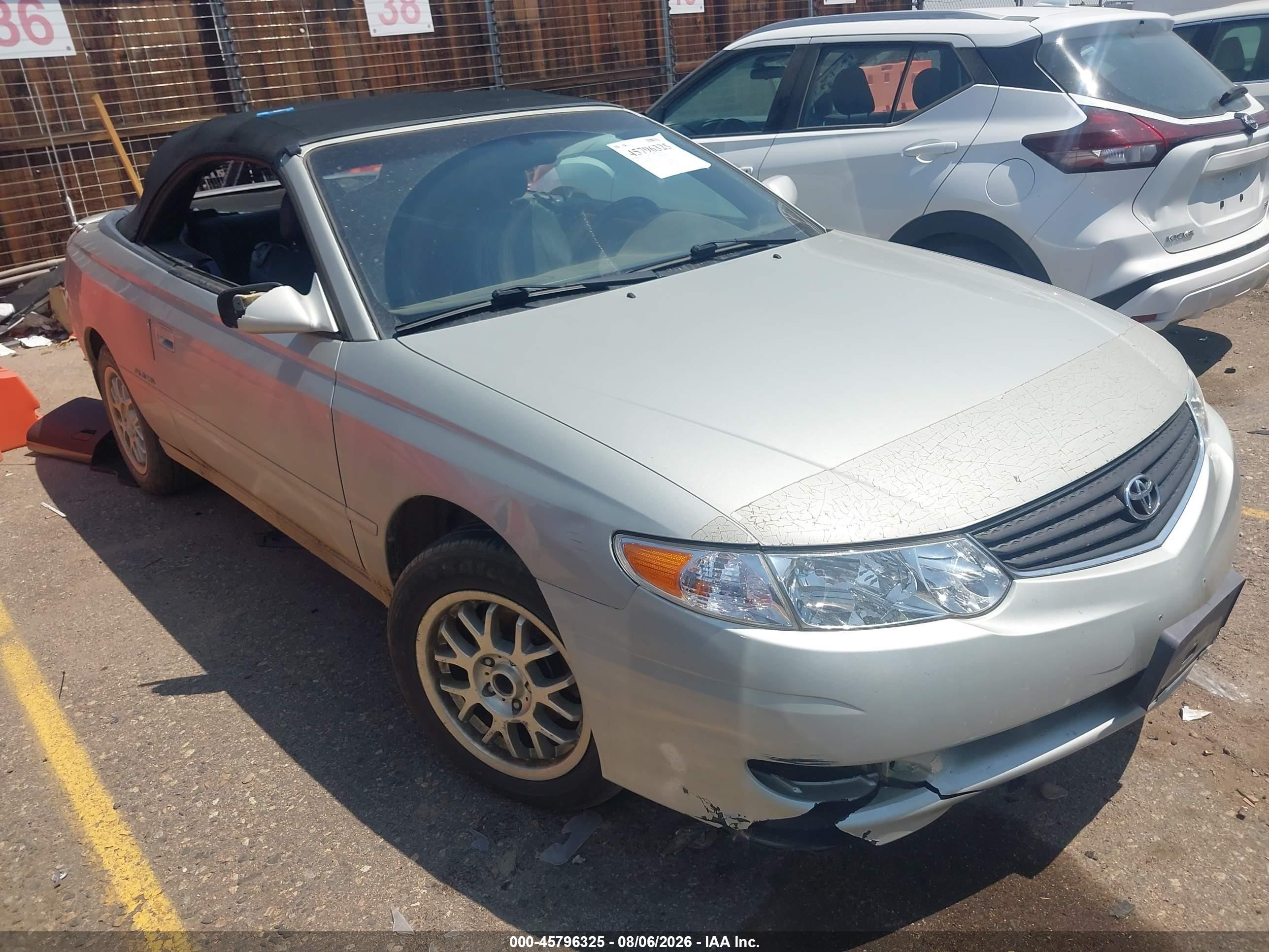 2002 Toyota Solara SLE, VIN 2T1FF28P22C602025 — Normal wear