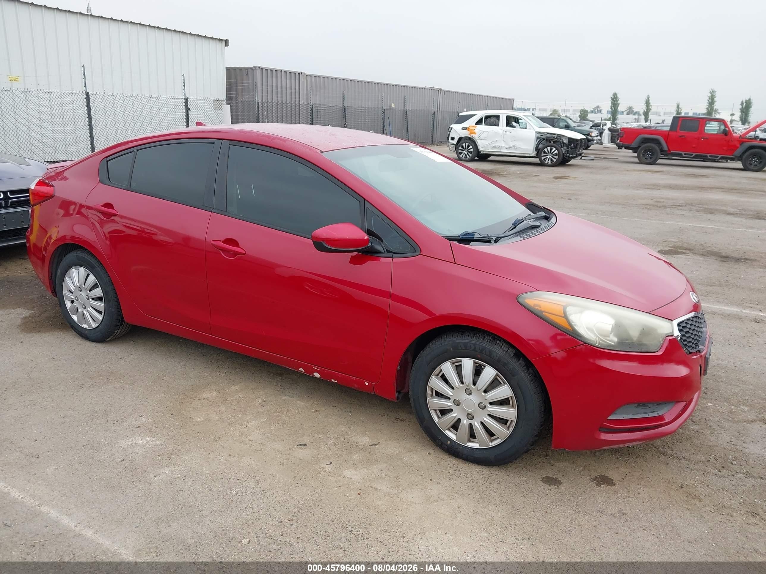 2016 Kia Forte LX, VIN KNAFK4A65G5563621 — Бок