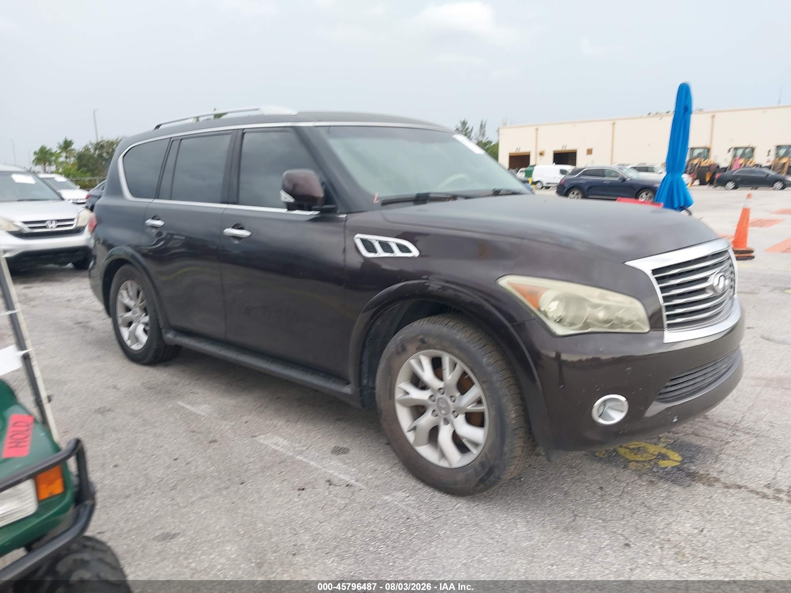 2011 Infiniti QX56 7-passenger, VIN JN8AZ2NE4B9004744 — Normal wear