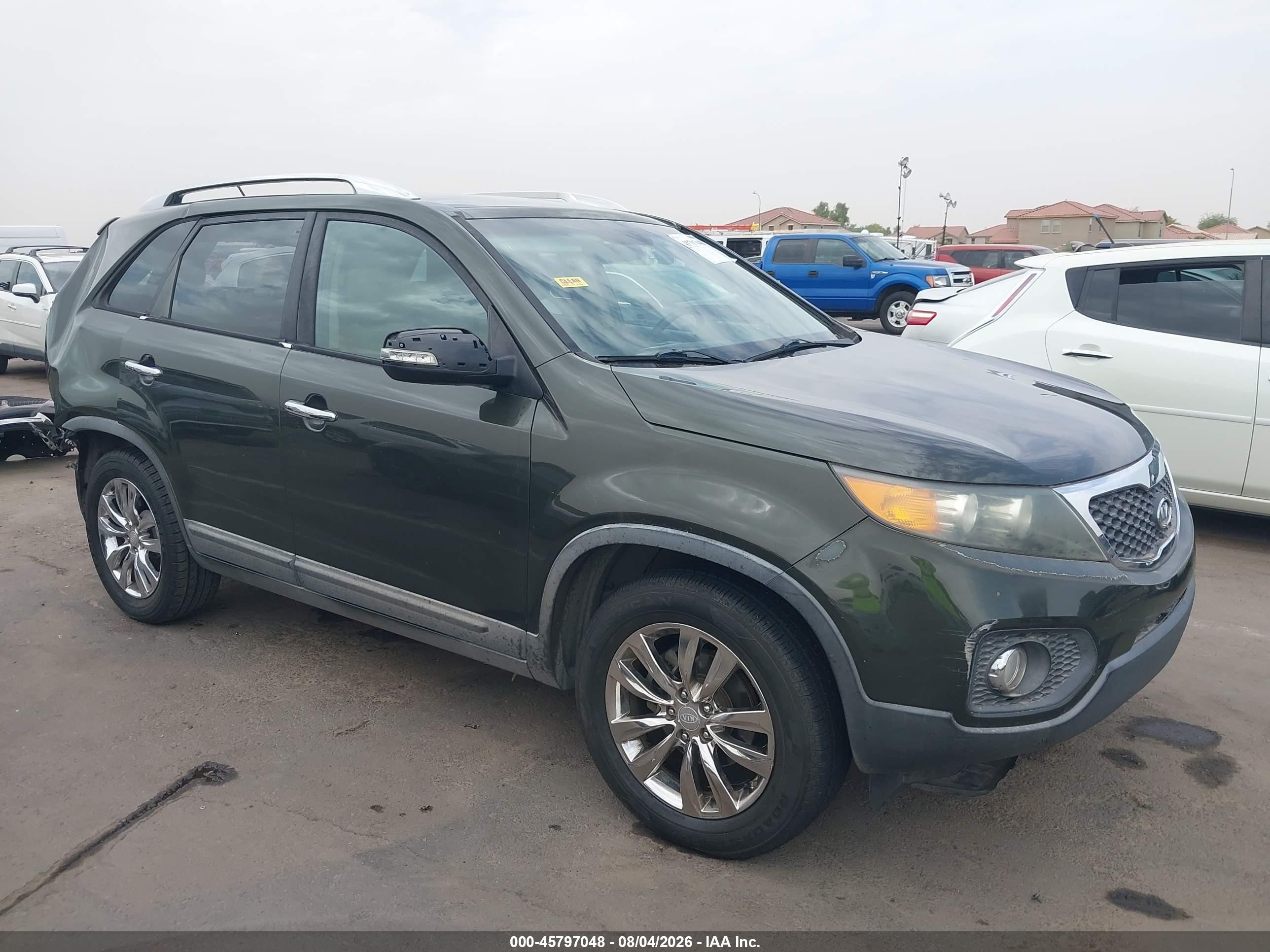 2011 Kia Sorento EX, VIN 5XYKU4A26BG143973 — Rear end