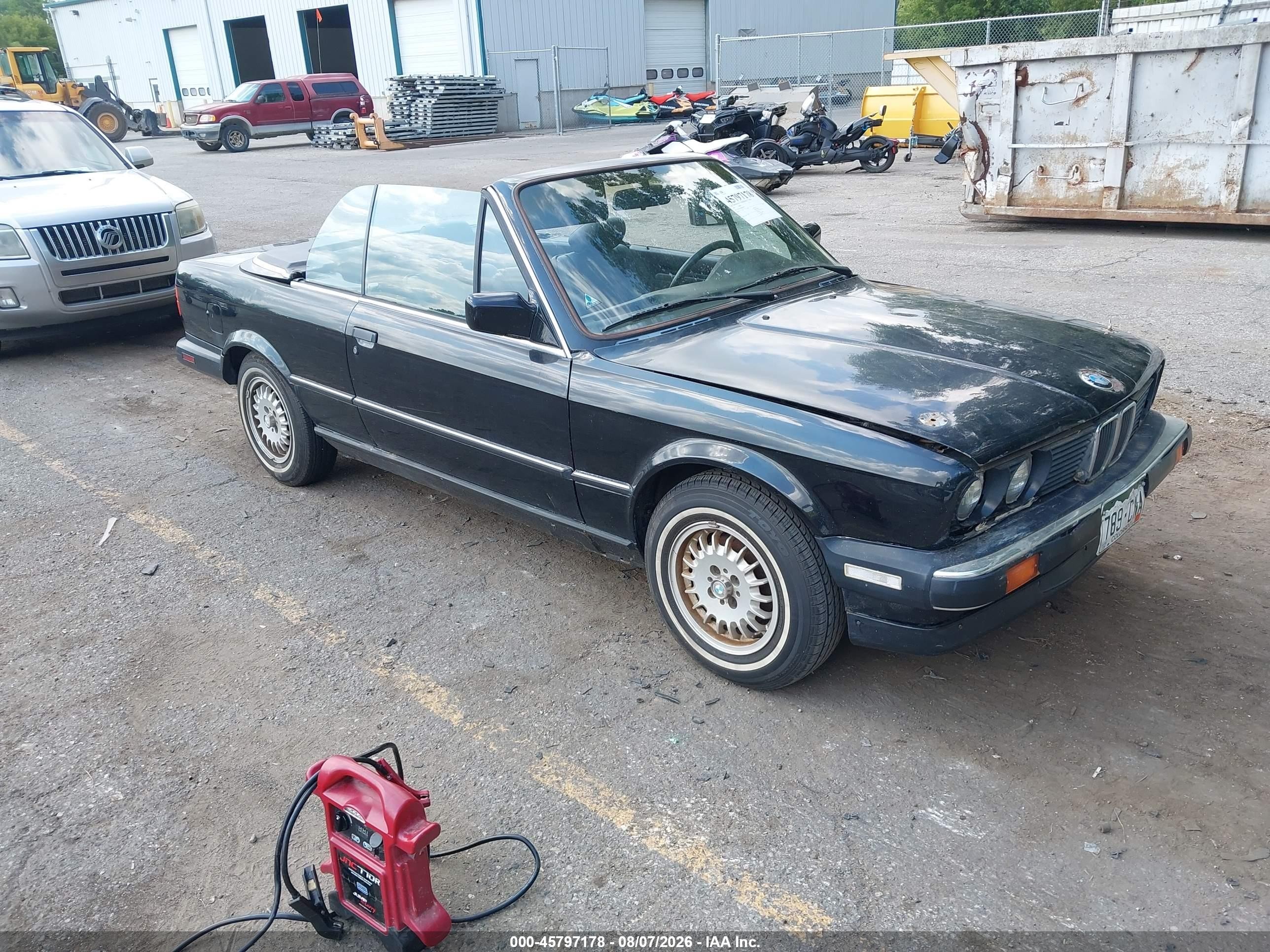 1989 BMW 3 Series, VIN WBABB2306K8863879 — Обычный износ