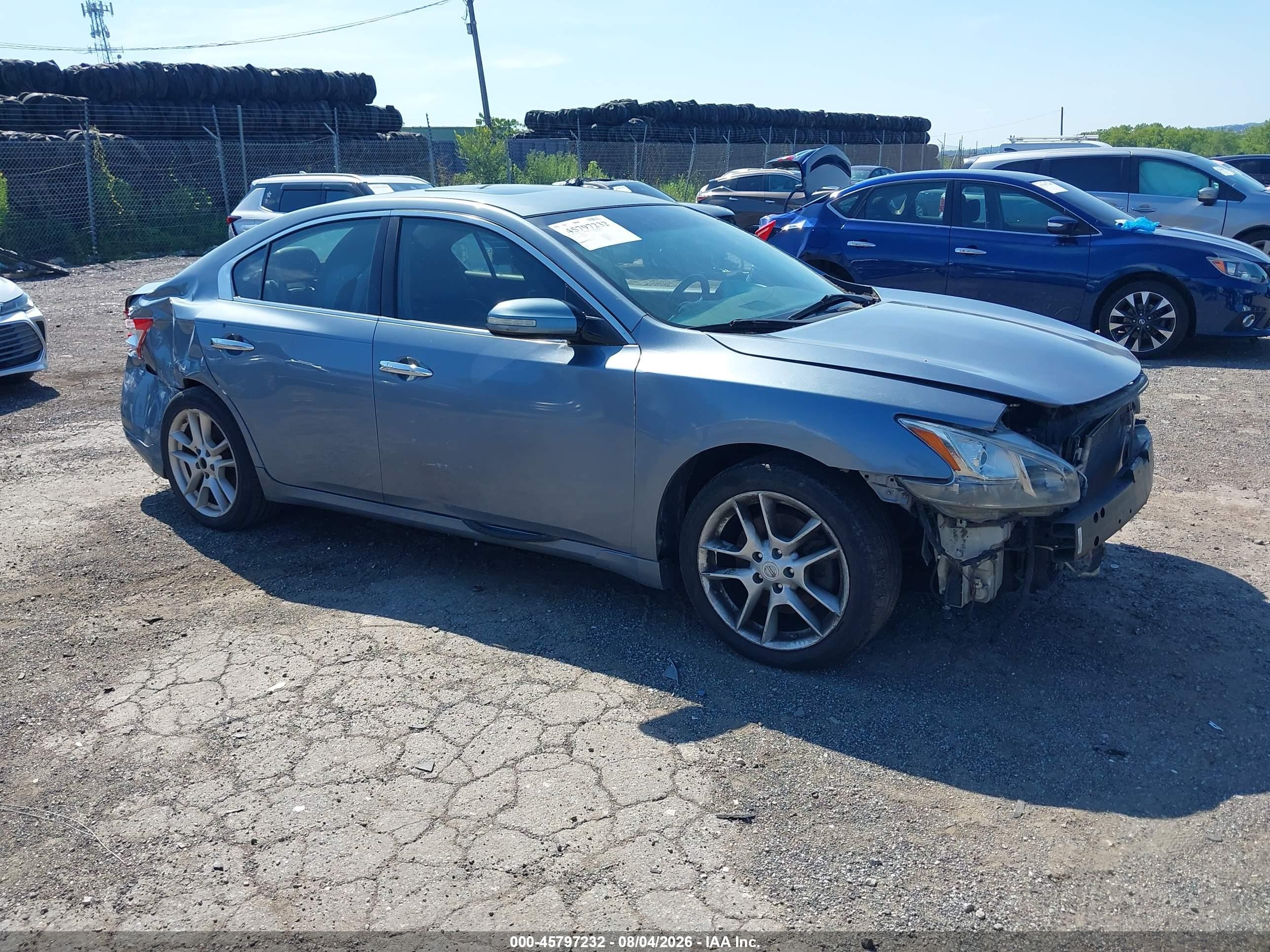 2011 Nissan Maxima SV, VIN 1N4AA5APXBC804873 — Зад