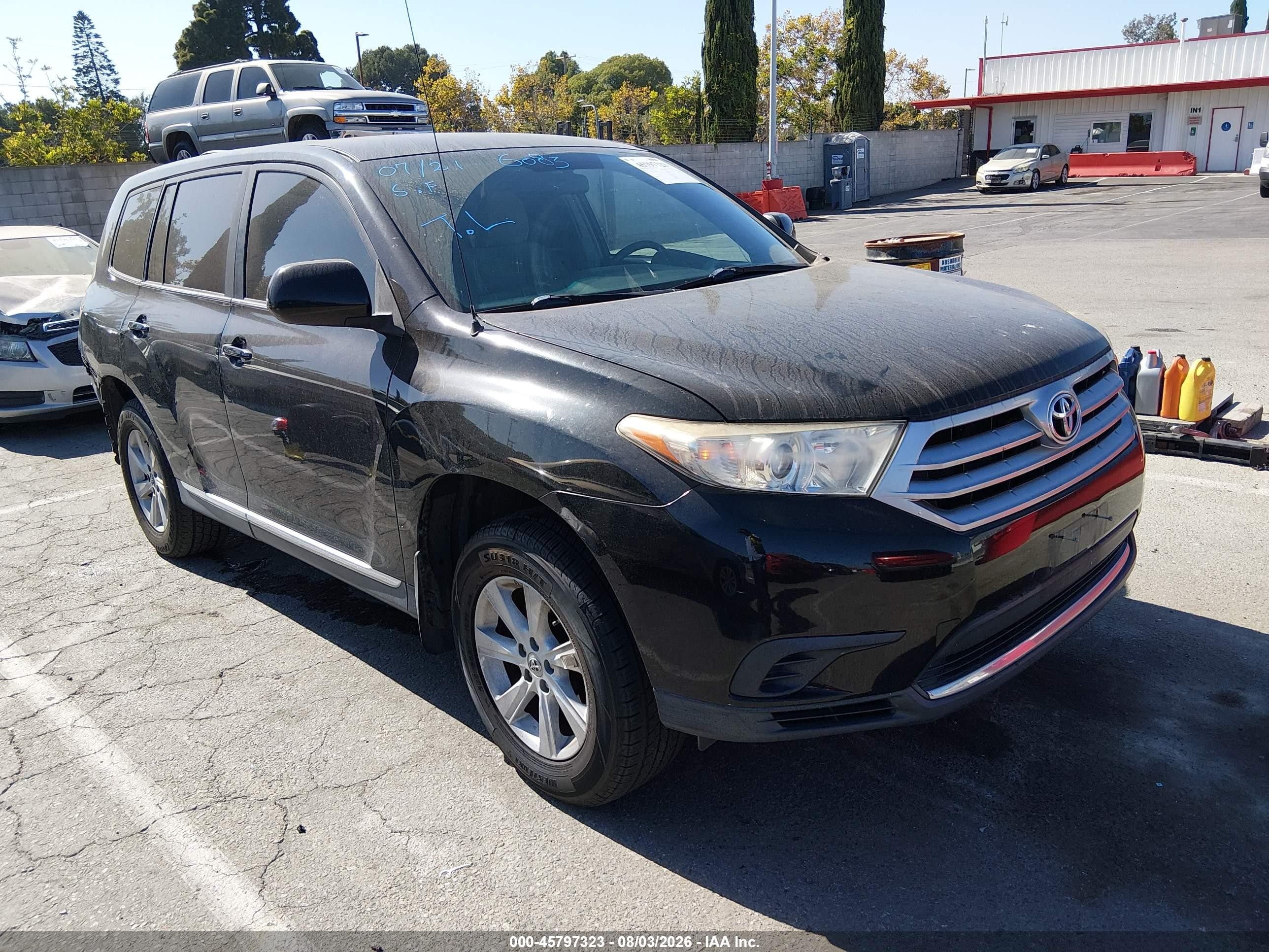 2012 Toyota Highlander SE, VIN 5TDZA3EH3CS019468 — Rear end