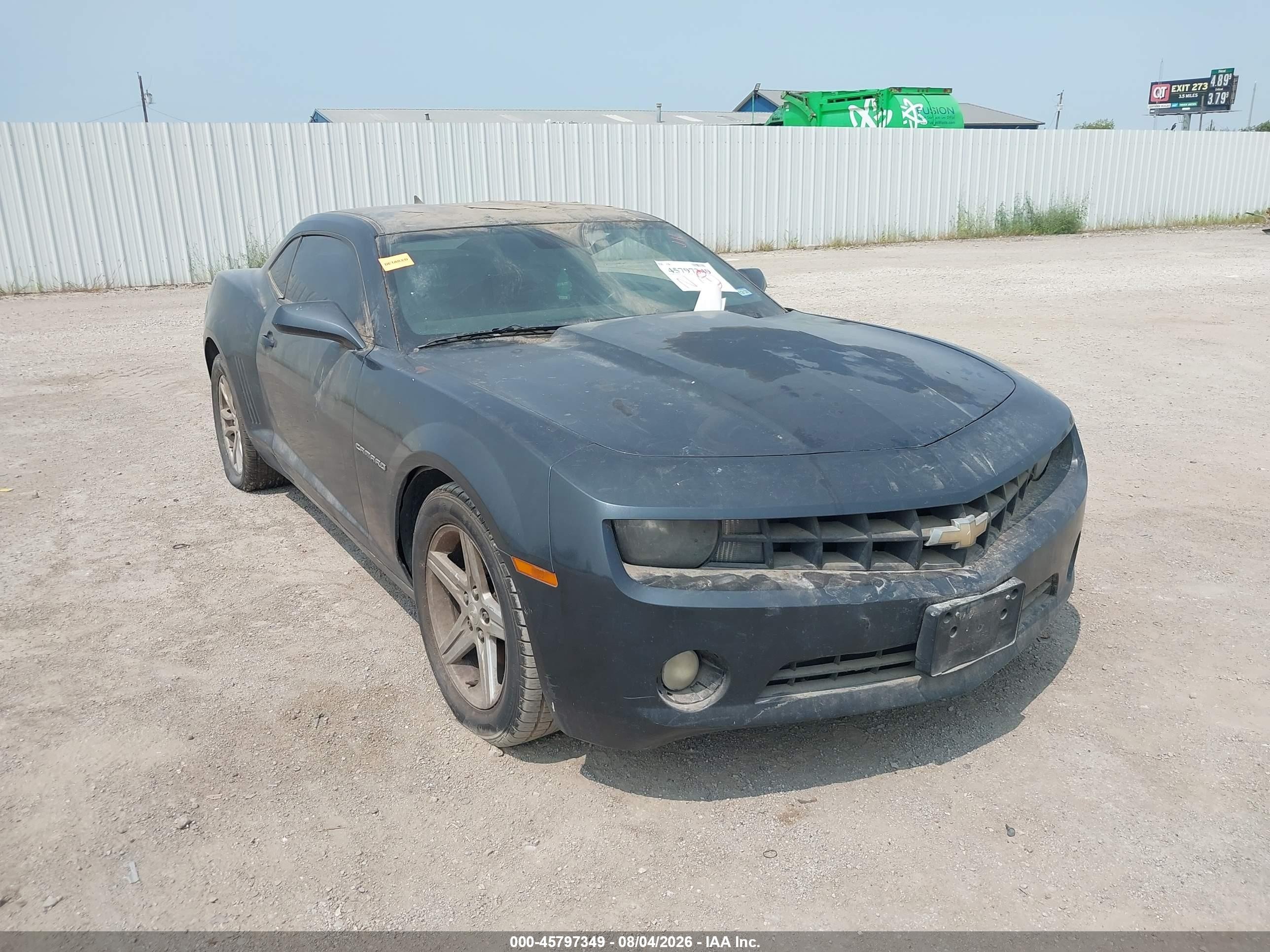 2011 Chevrolet Camaro 1LT, VIN 2G1FB1ED5B9127950 — Normal wear