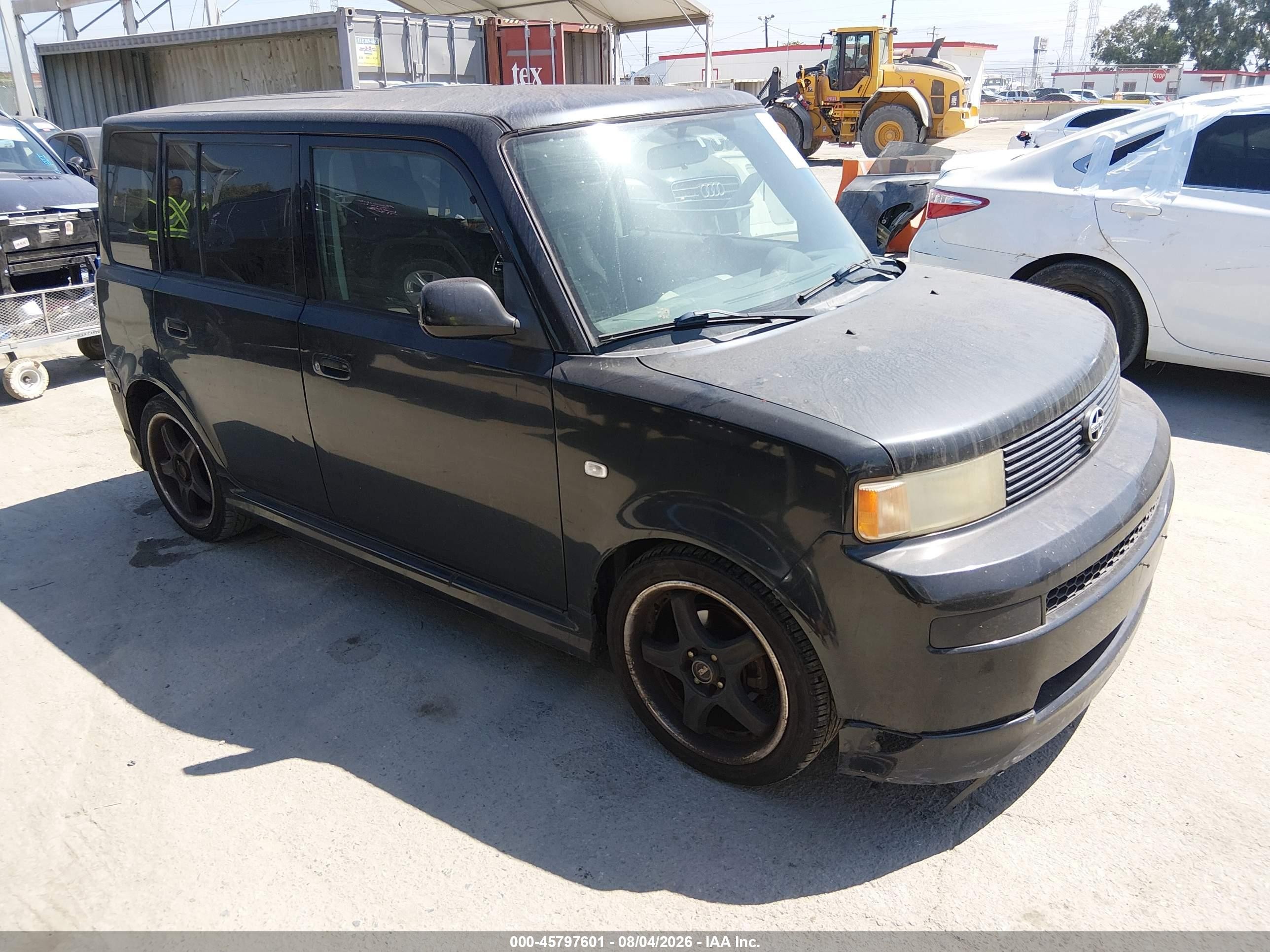 2006 Scion xB, VIN JTLKT324164108909 — Бок