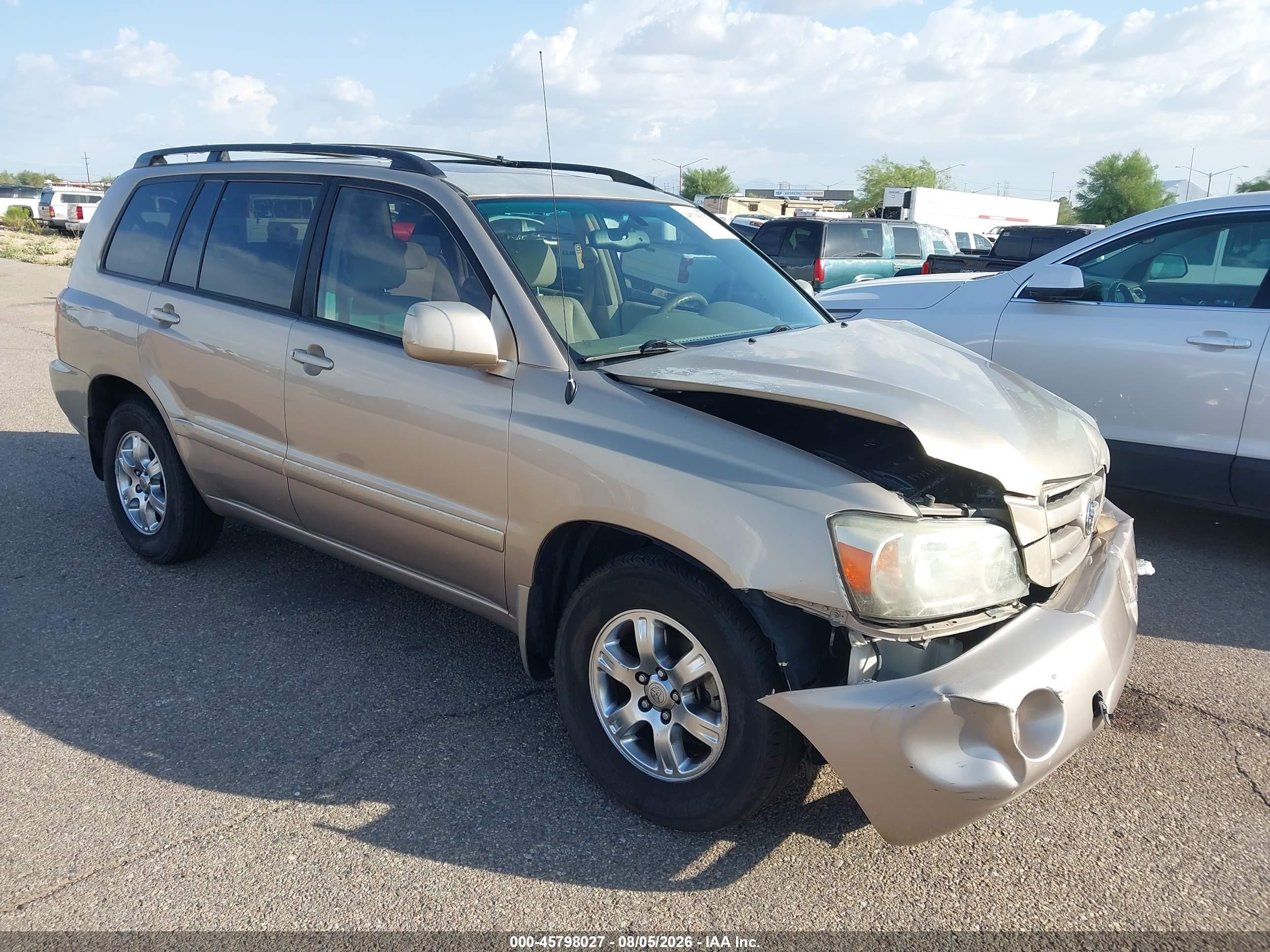 2004 Toyota Highlander, VIN JTEDP21A940004792 — Front end