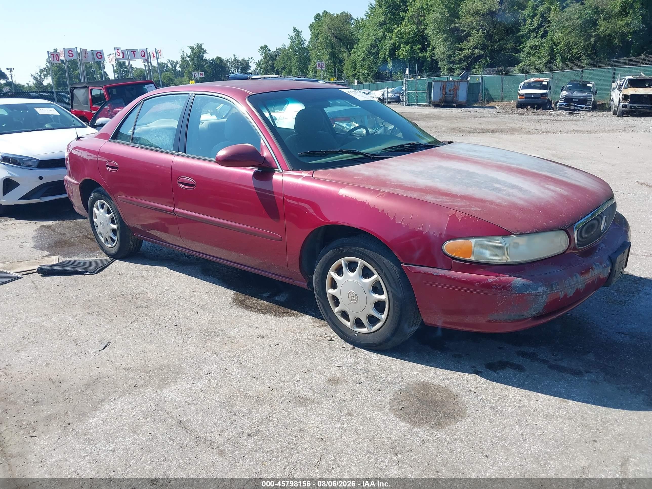 2004 Buick Century Custom, VIN 2G4WS52J241176738 — Rear end
