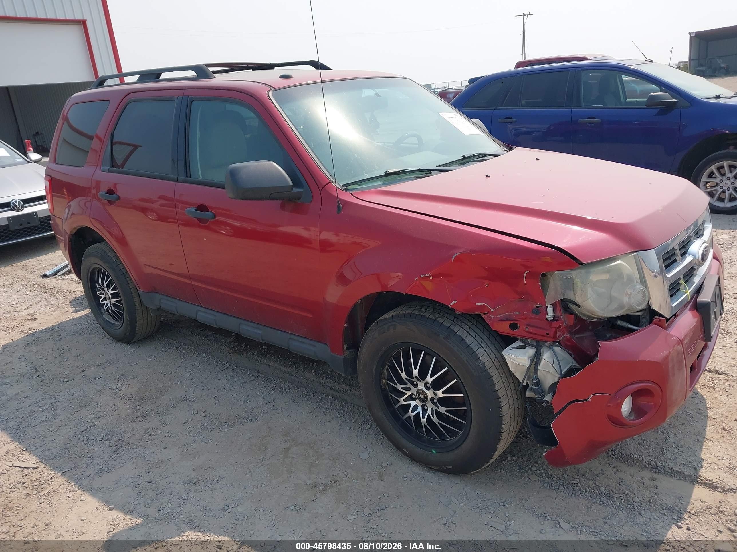 2012 Ford Escape XLT, VIN 1FMCU9DG4CKA75981 — Normal wear