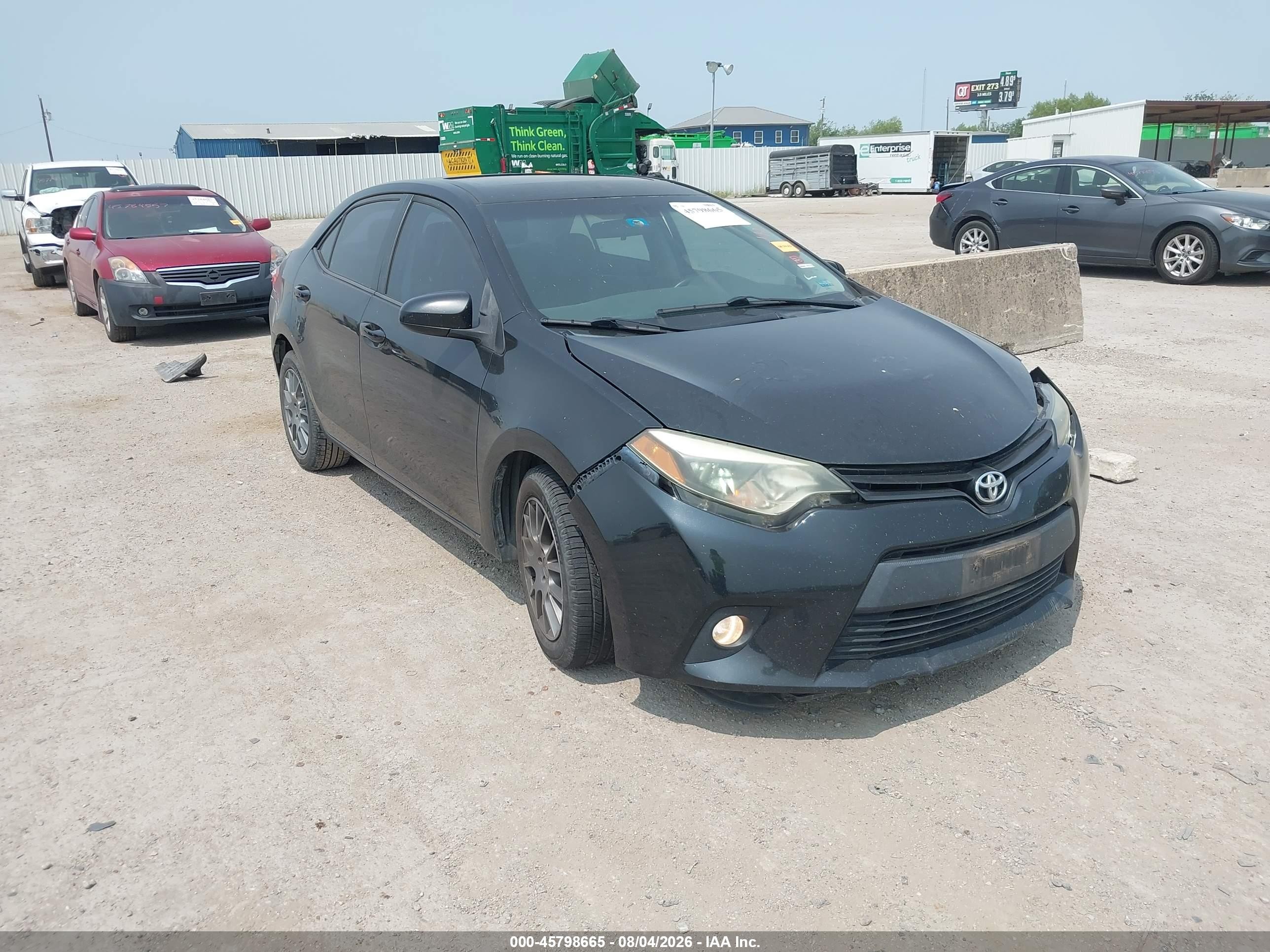 2014 Toyota Corolla LE, VIN 5YFBURHEXEP069521 — Normal wear