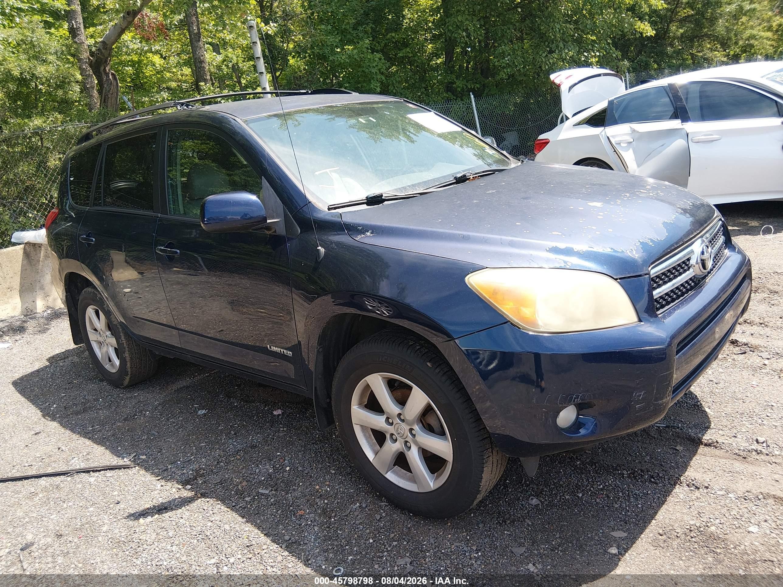 2006 Toyota RAV4 Limited, VIN JTMBD31V065021631 — Normal wear