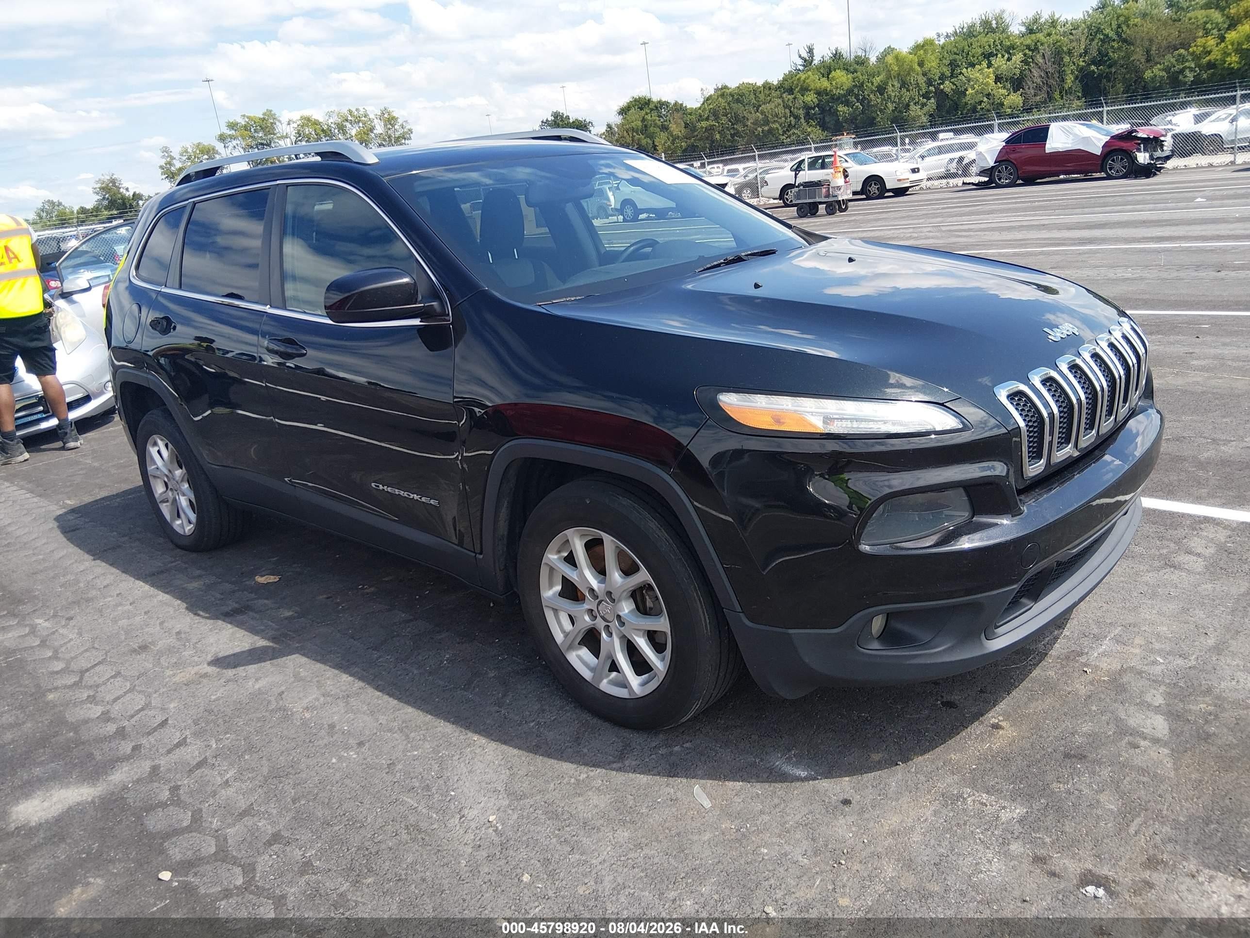 2014 Jeep Cherokee Latitude, VIN 1C4PJLCS1EW238499 — Обычный износ