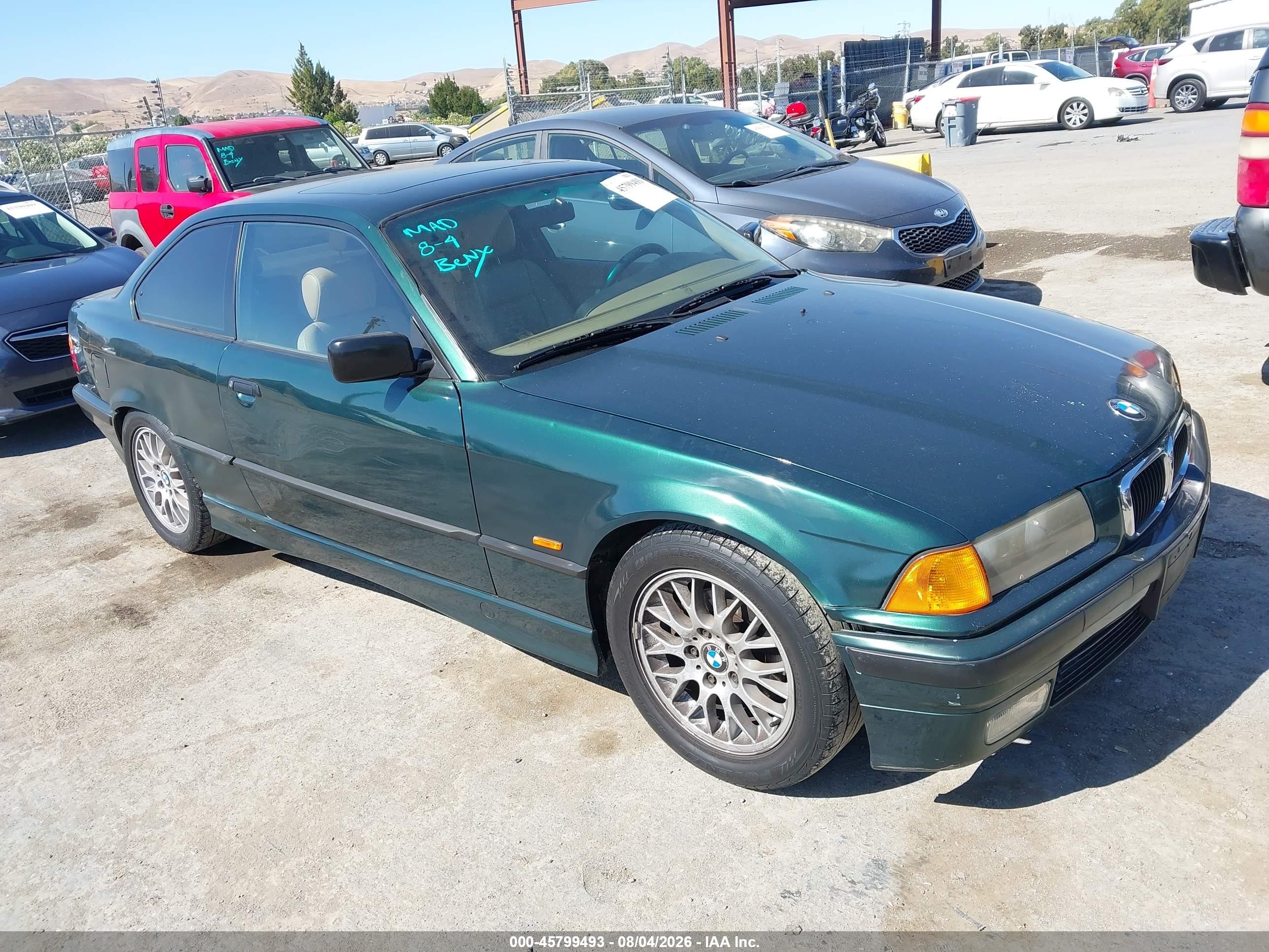 1998 BMW 3 Series, VIN WBABF7323WEH41770 — Обычный износ