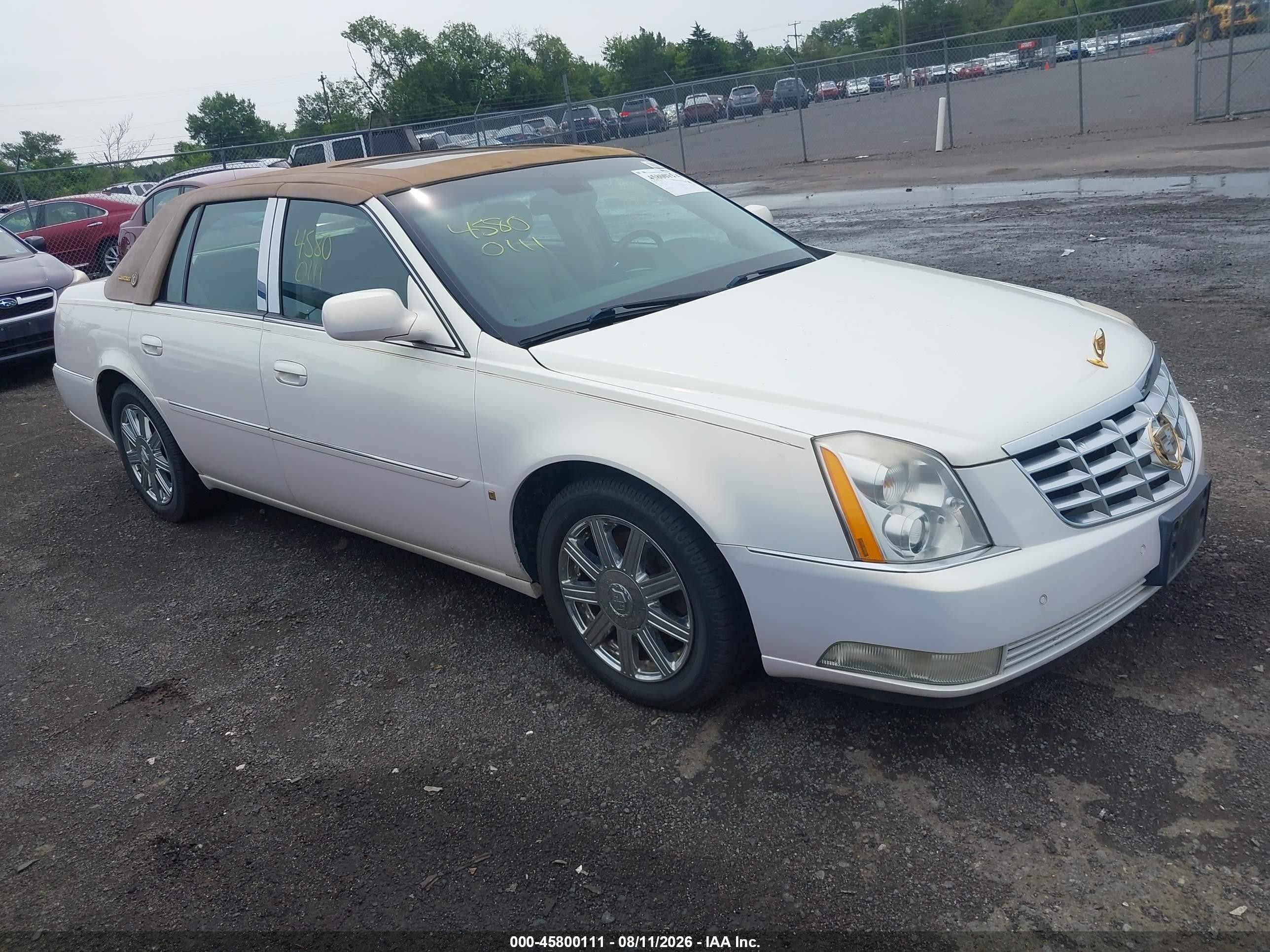 2007 Cadillac DTS Luxury II, VIN 1G6KD57Y57U136118 — Mechanical