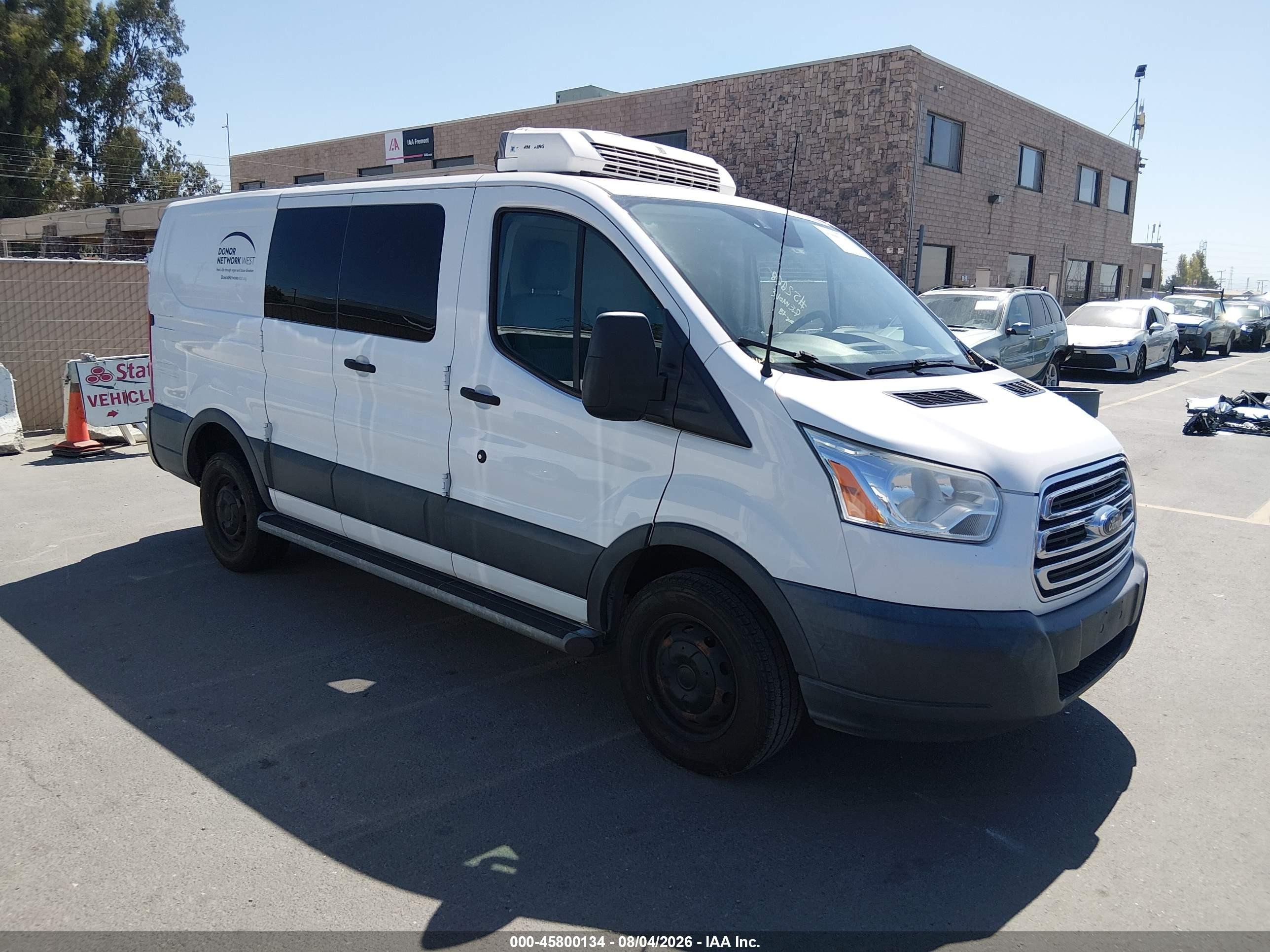 2016 Ford Transit Cargo, VIN 1FTYR1ZM6GKA39176 — Normal wear