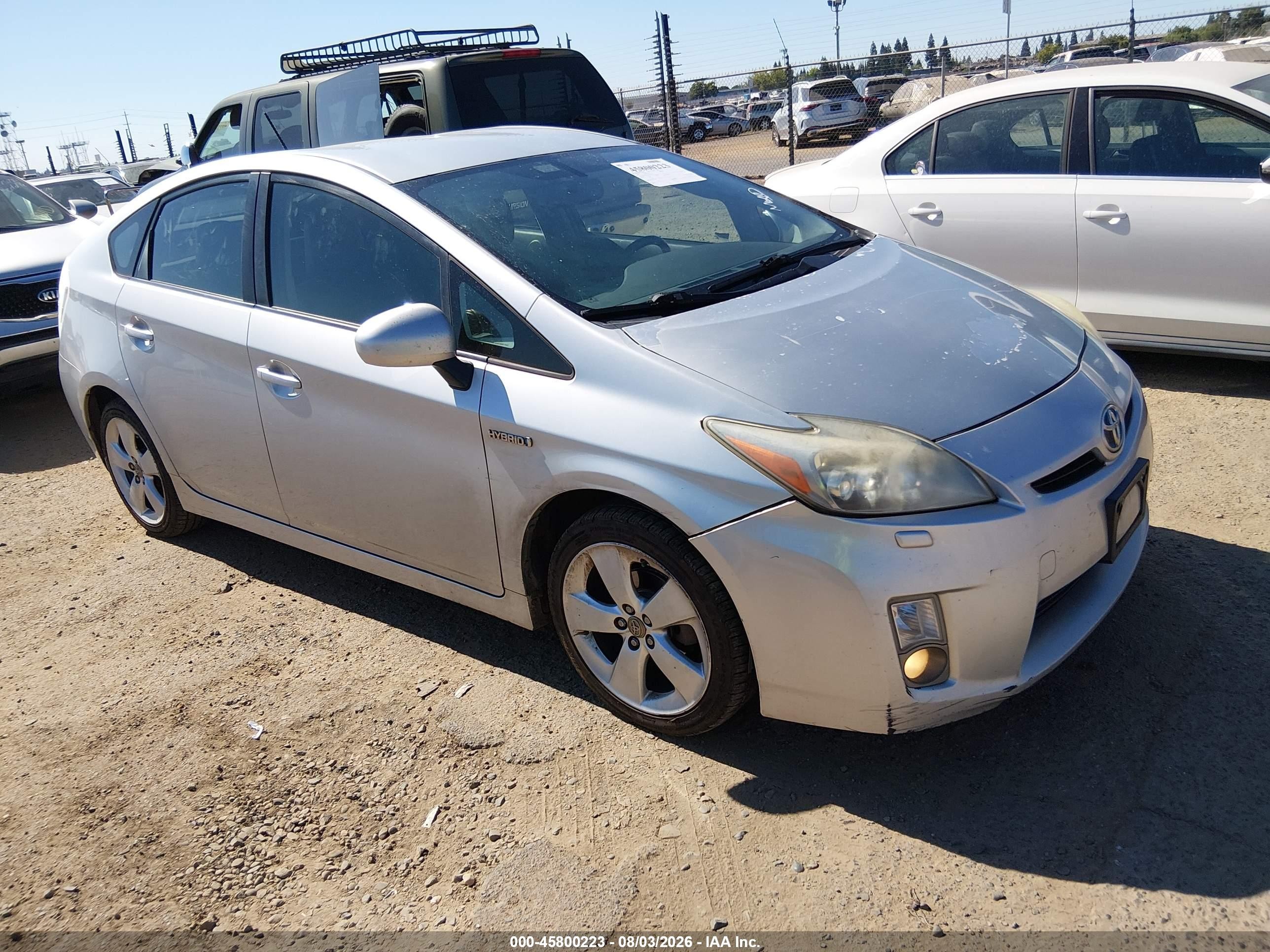 2010 Toyota Prius III, VIN JTDKN3DU6A0042358 — Normal wear