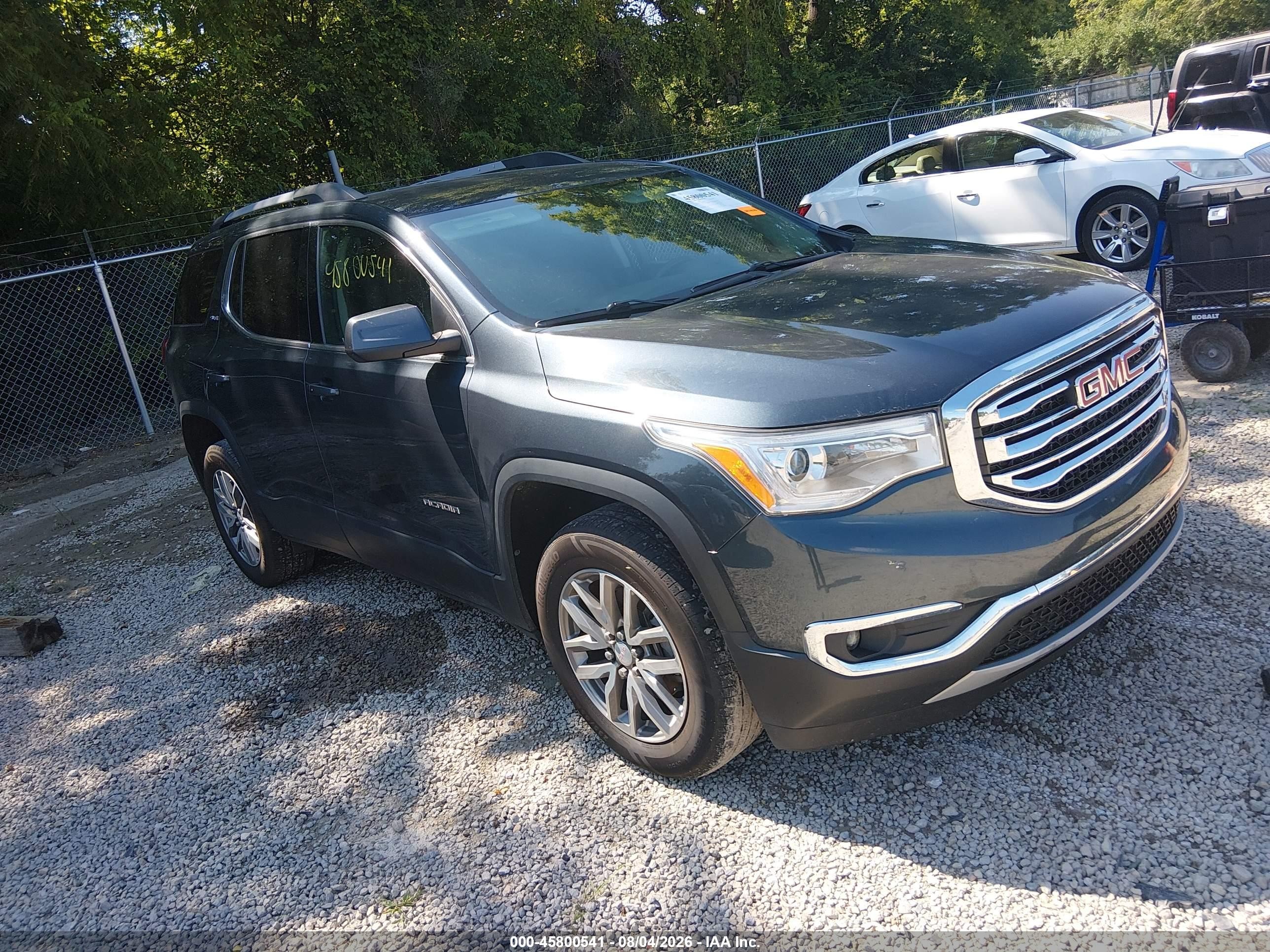 2019 GMC Acadia SLE, VIN 1GKKNSLS7KZ229863 — Side