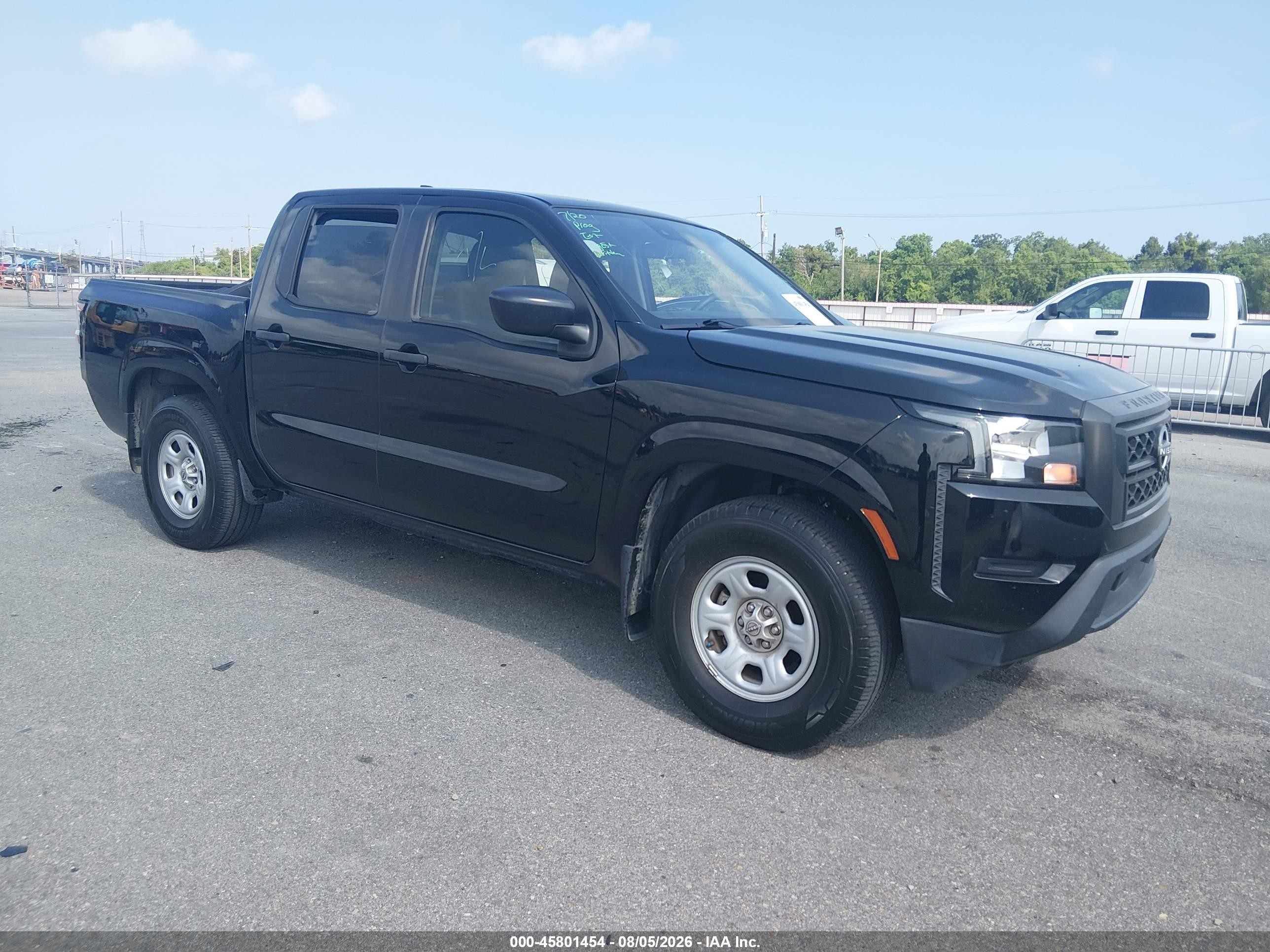 2024 Nissan Frontier Pro-X, VIN 1N6ED1EJ2RN611632 — Side