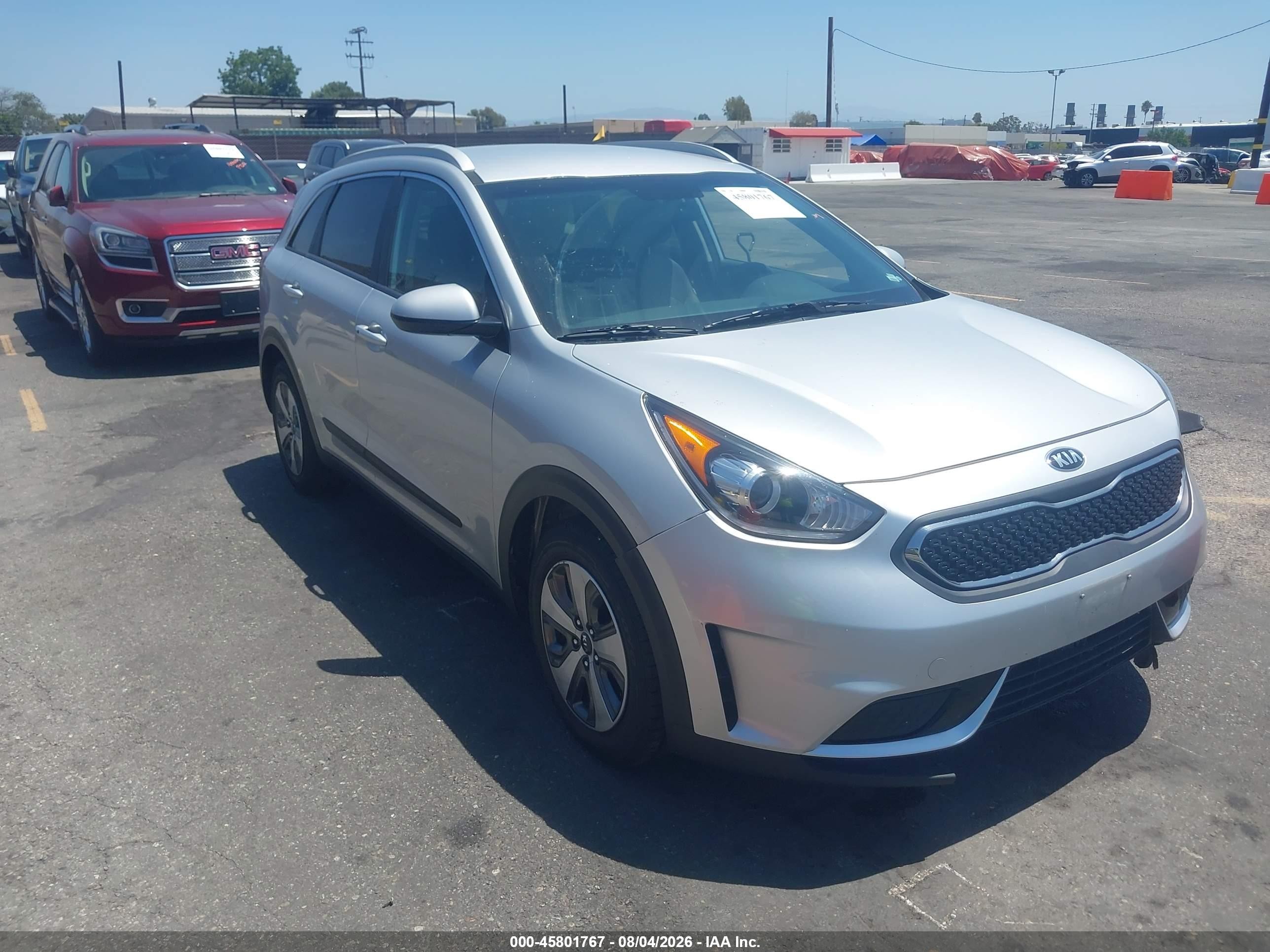 2019 Kia Niro LX, VIN KNDCB3LC6K5267003 — Front end