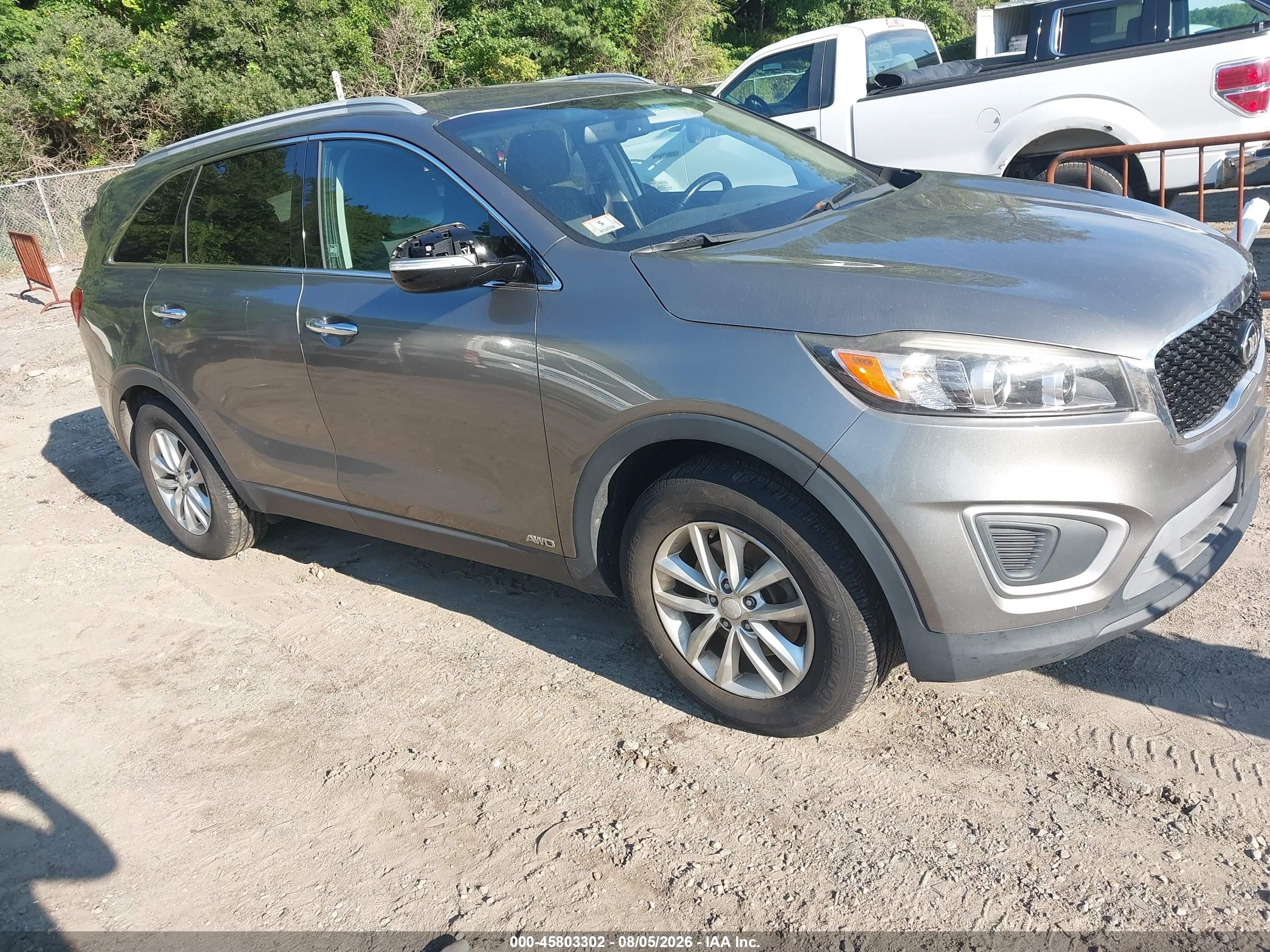 2016 Kia Sorento LX, VIN 5XYPGDA31GG057774 — Обычный износ