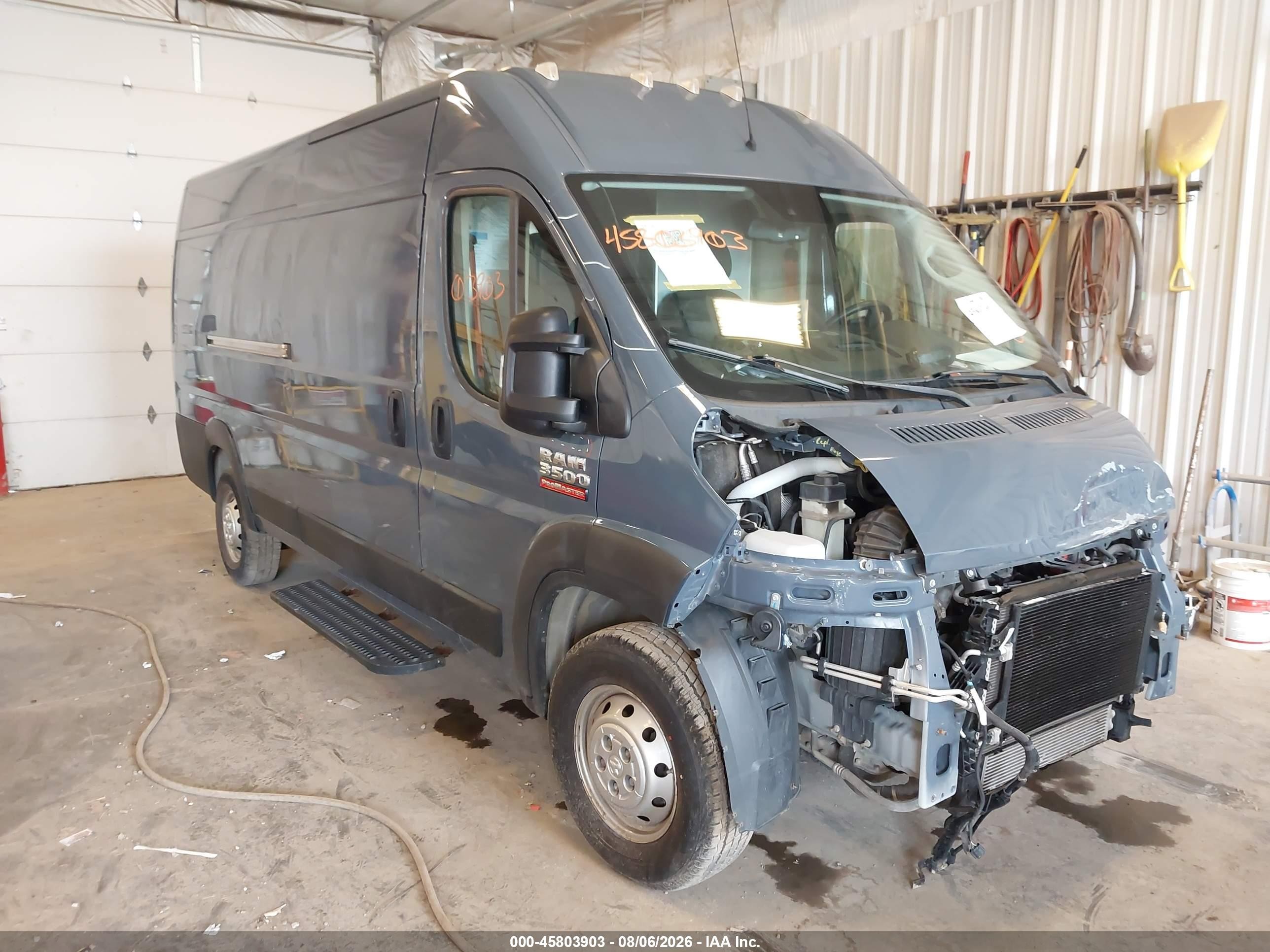 2021 Ram ProMaster Cargo, VIN 3C6MRVJG0ME563442 — Front end