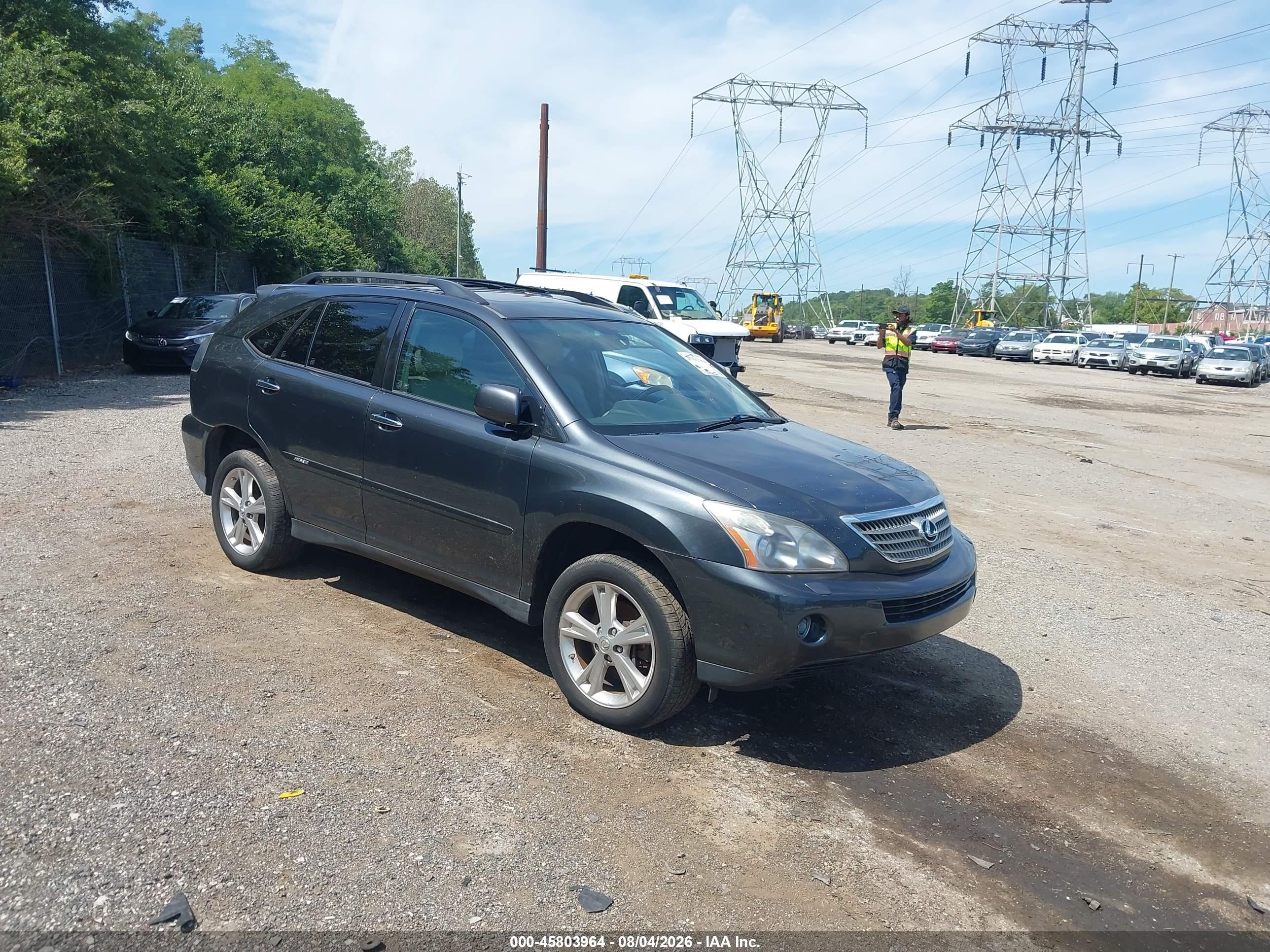 2008 Lexus RX 400h, VIN JTJHW31U082066176 — Normal wear