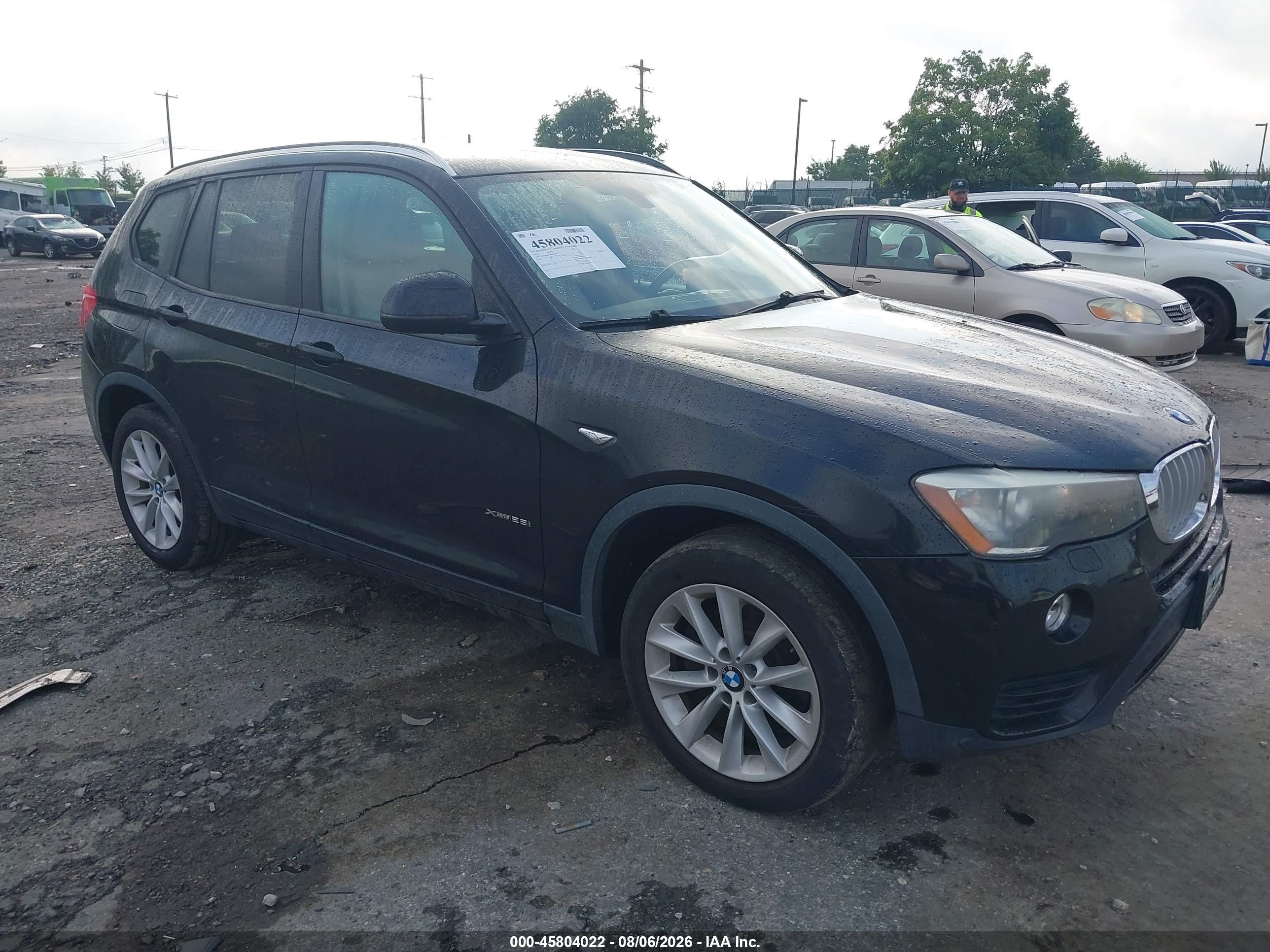 2016 BMW X3 xDrive28i, VIN 5UXWX9C50G0D78641 — Front end