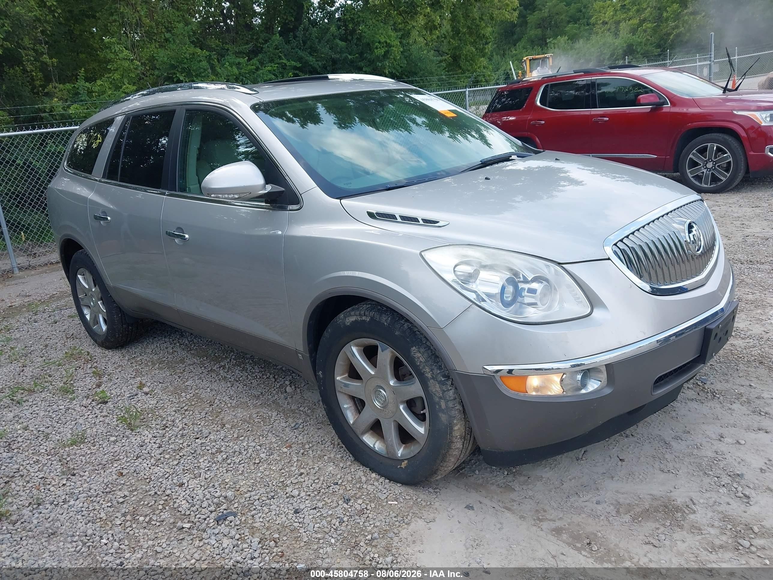 2008 Buick Enclave CXL, VIN 5GAEV23788J144799 — Бок