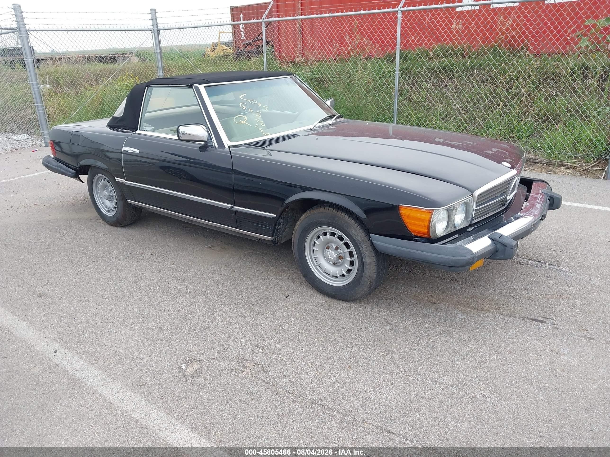 1975 Mercedes-Benz 450, VIN 10704412027650 — Mechanical