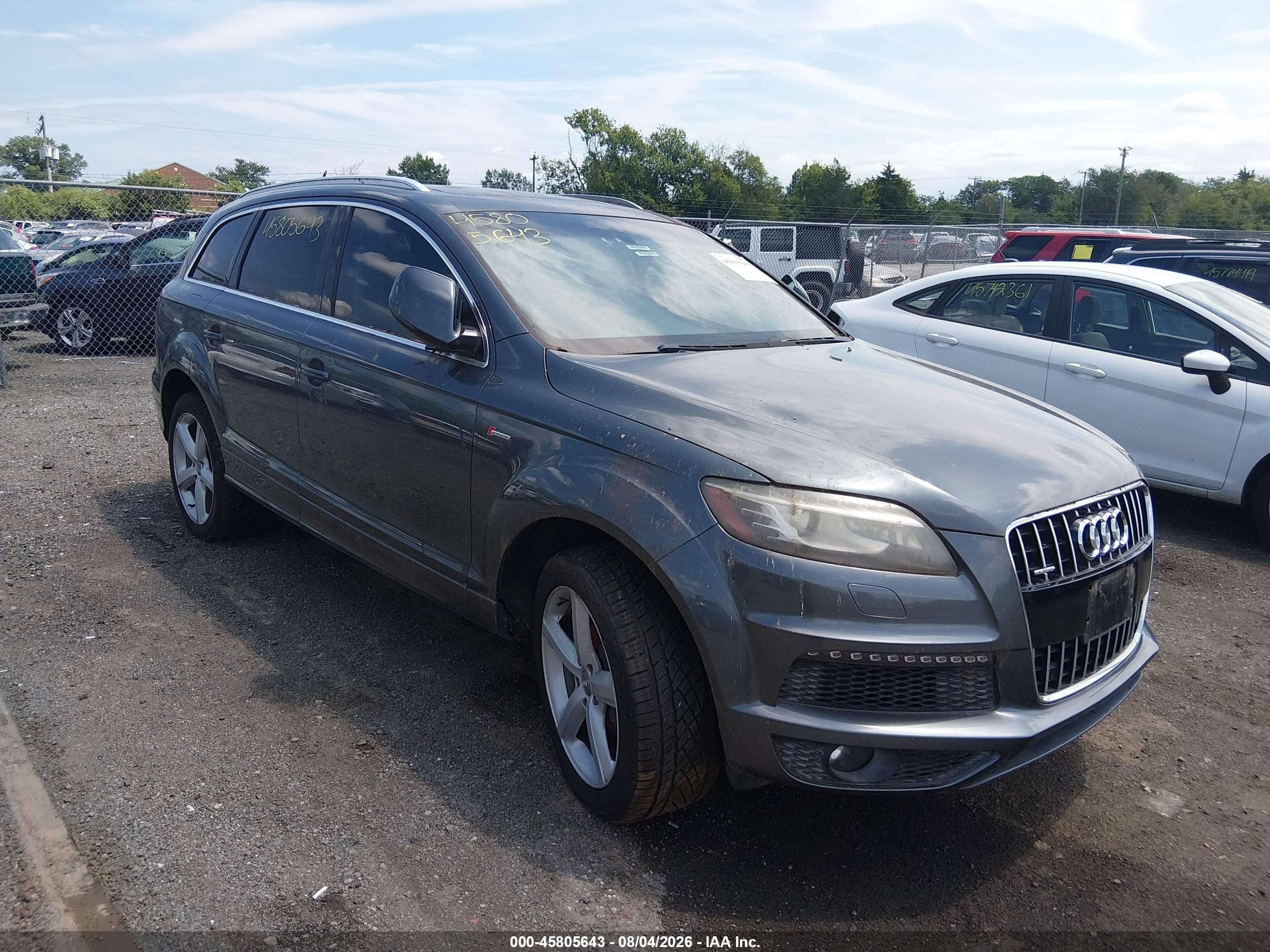 2013 Audi Q7 S line Prestige, VIN WA1DGAFE1DD000166 — Normal wear
