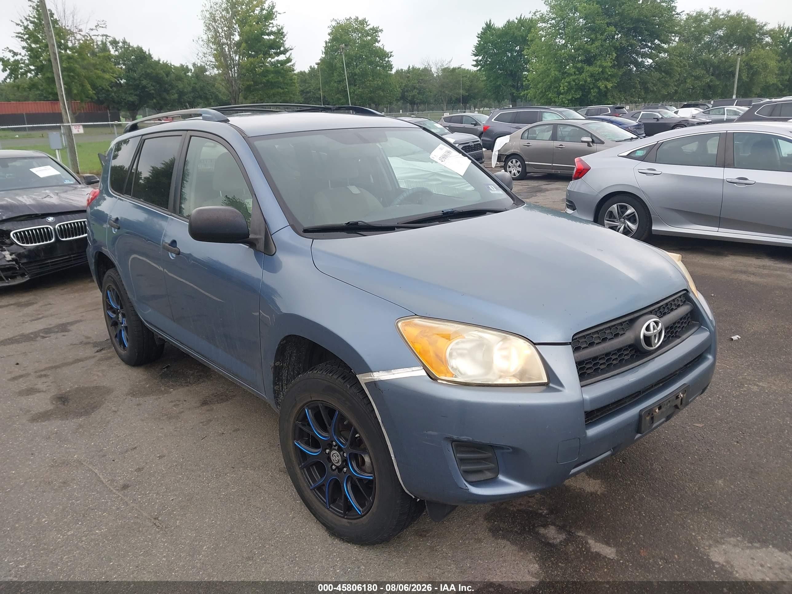 2009 Toyota RAV4, VIN JTMZF33V39D013376 — Normal wear