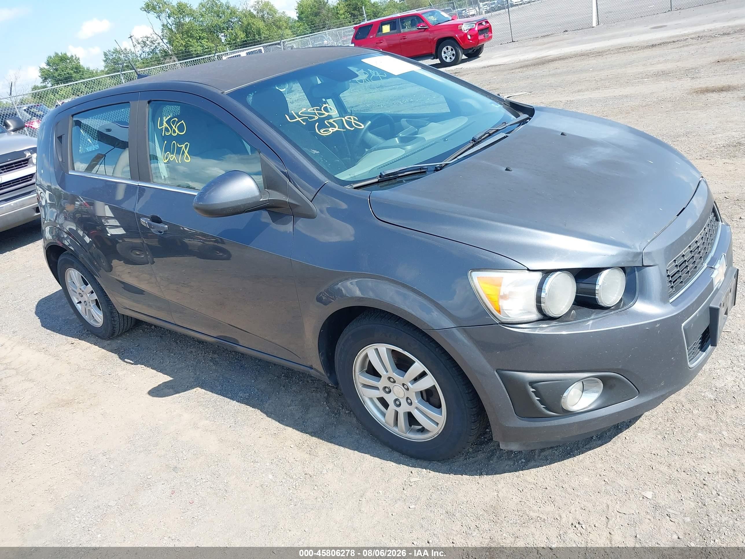 2013 Chevrolet Sonic LT, VIN 1G1JD6SB1D4121279 — Front end