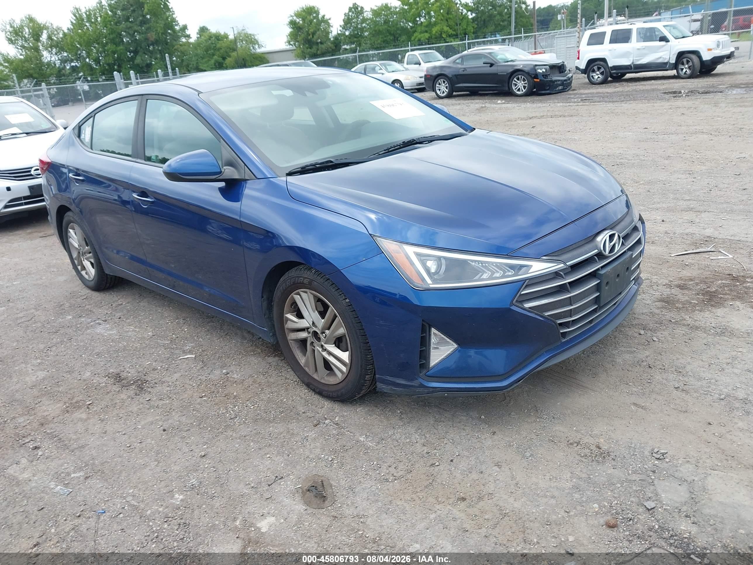 2019 Hyundai Elantra SEL, VIN 5NPD84LF6KH430994 — Normal wear