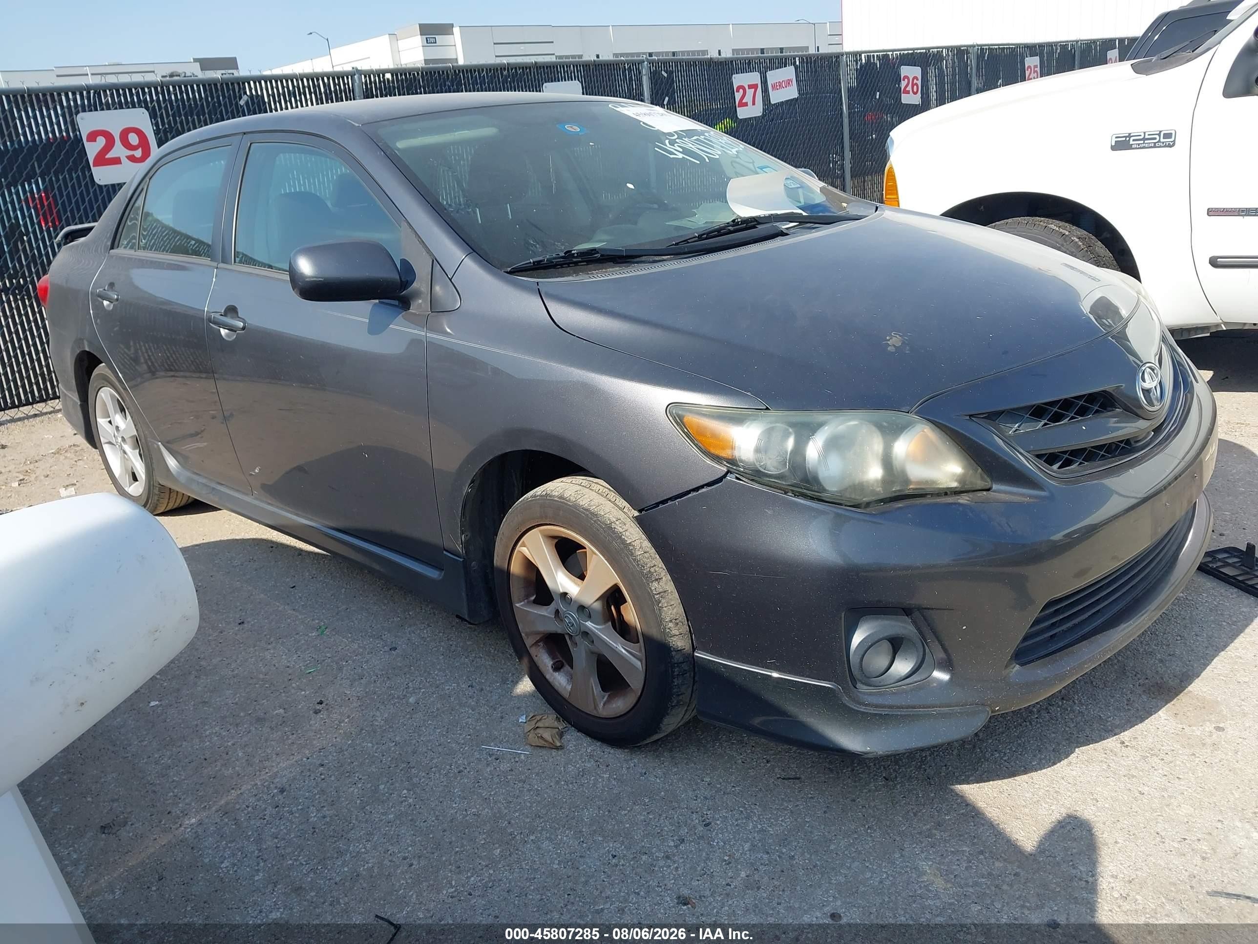 2013 Toyota Corolla L, VIN 5YFBU4EE9DP160284 — Normal wear