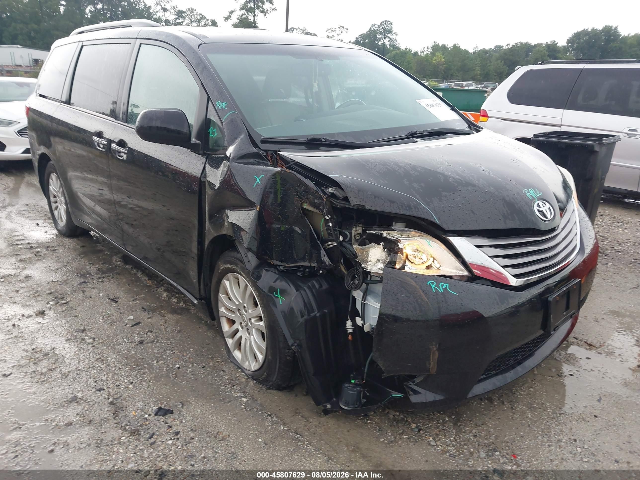 2017 Toyota Sienna XLE Premium, VIN 5TDYZ3DC9HS860454 — Обычный износ