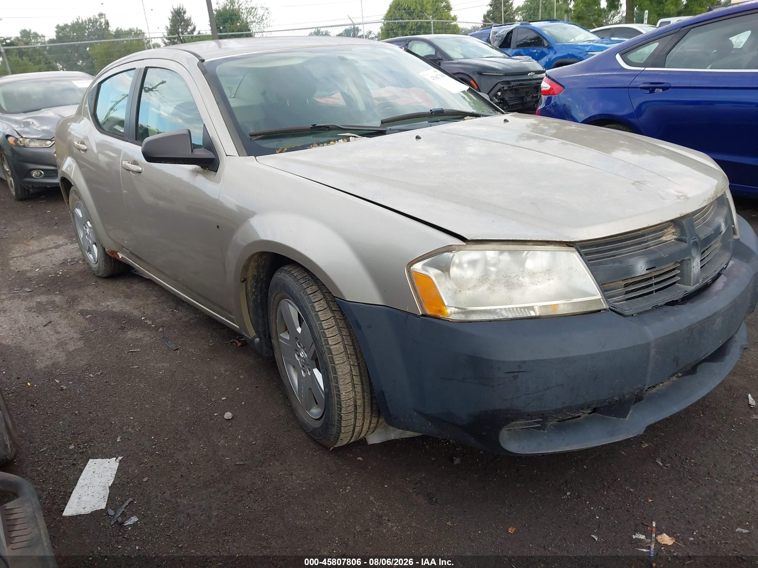 2009 Dodge Avenger SE, VIN 1B3LC46B69N528230 — Перед