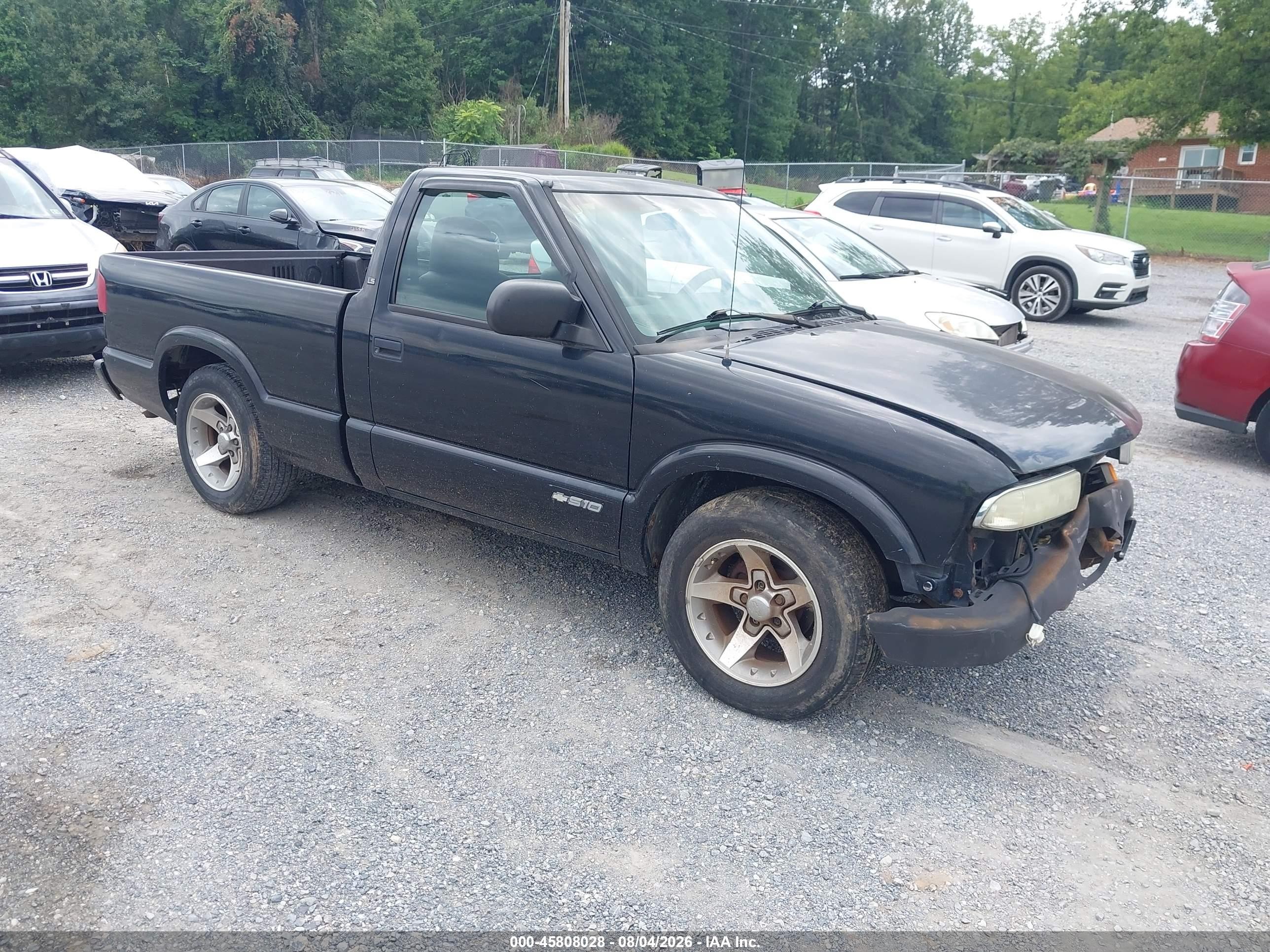 2003 Chevrolet S-10, VIN 1GCCS14HX38175004 — Normal wear
